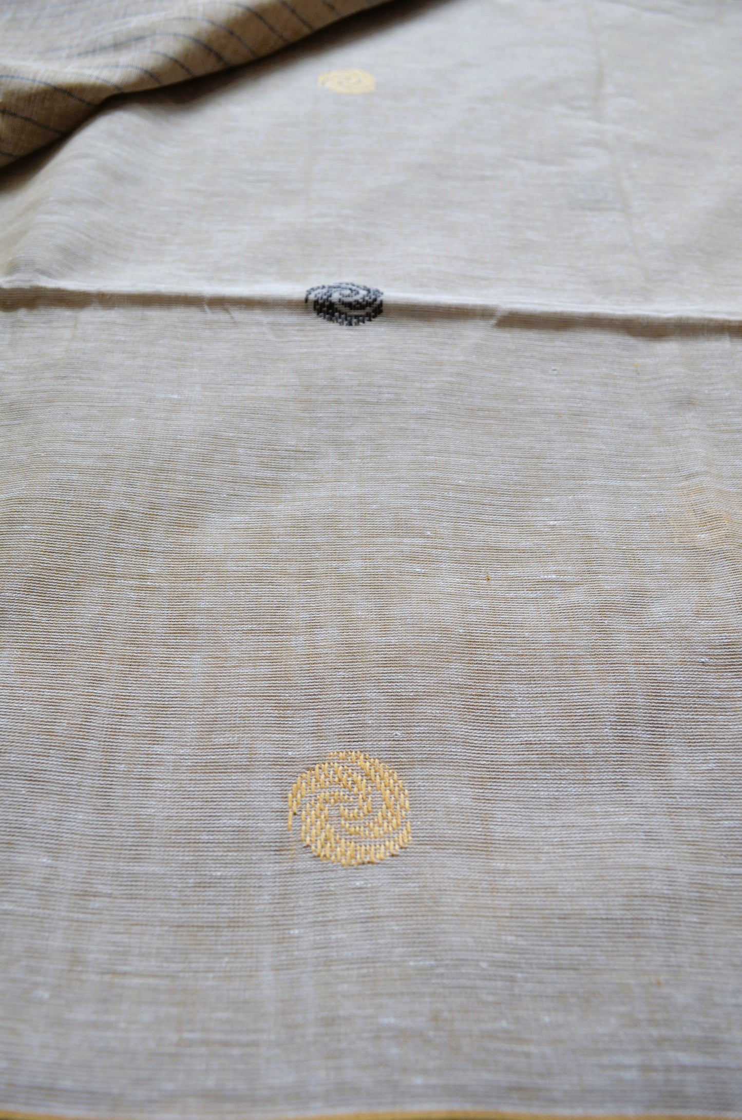 Beige Bengal Muslin Butter Cotton Handloom Saree