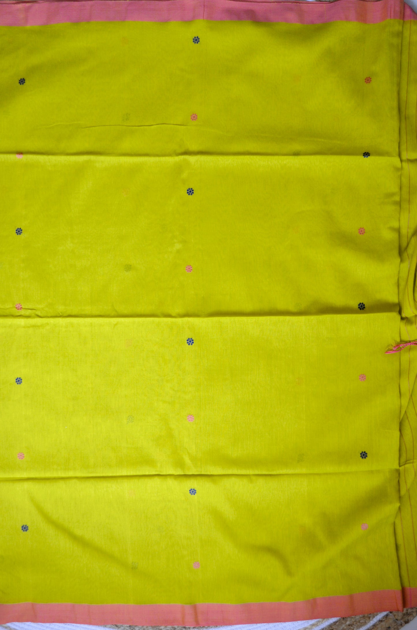 Lemon Buttery Mul Cotton Bengal Muslin Handloom Saree