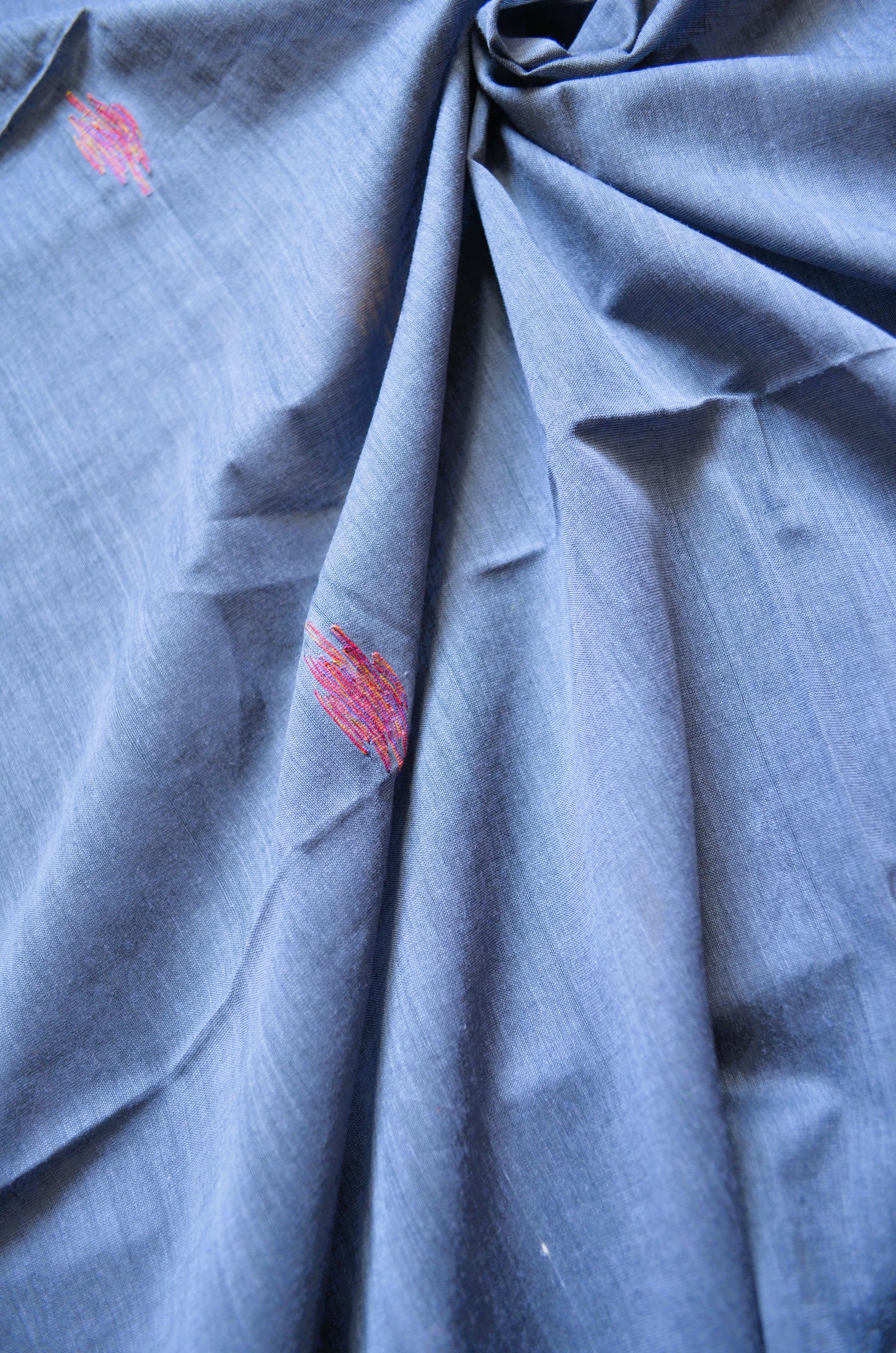 Steel Buttery Mul Cotton Bengal Muslin Ghicha Handloom Saree