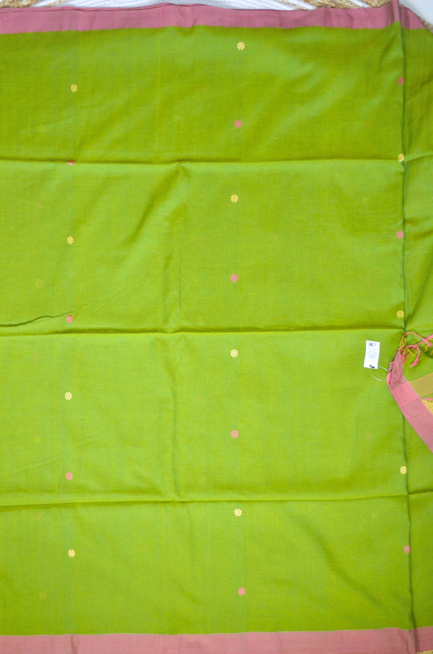 Mehndi Buttery Mul Cotton Bengal Muslin Handloom Saree