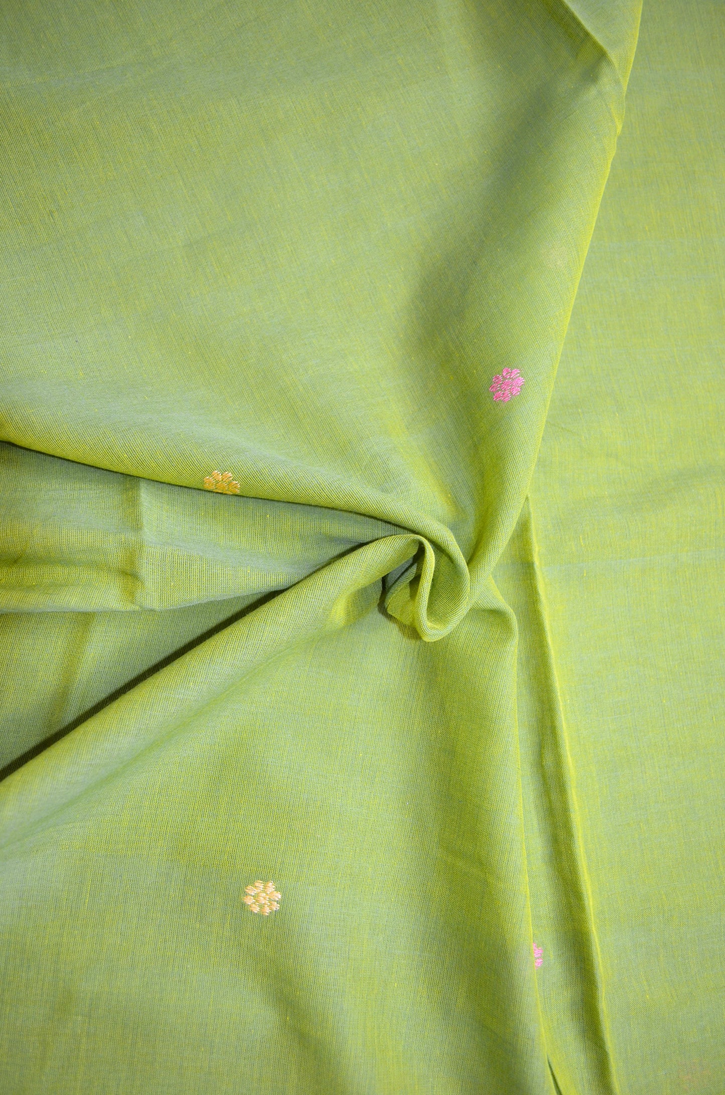 Mehndi Buttery Mul Cotton Bengal Muslin Handloom Saree