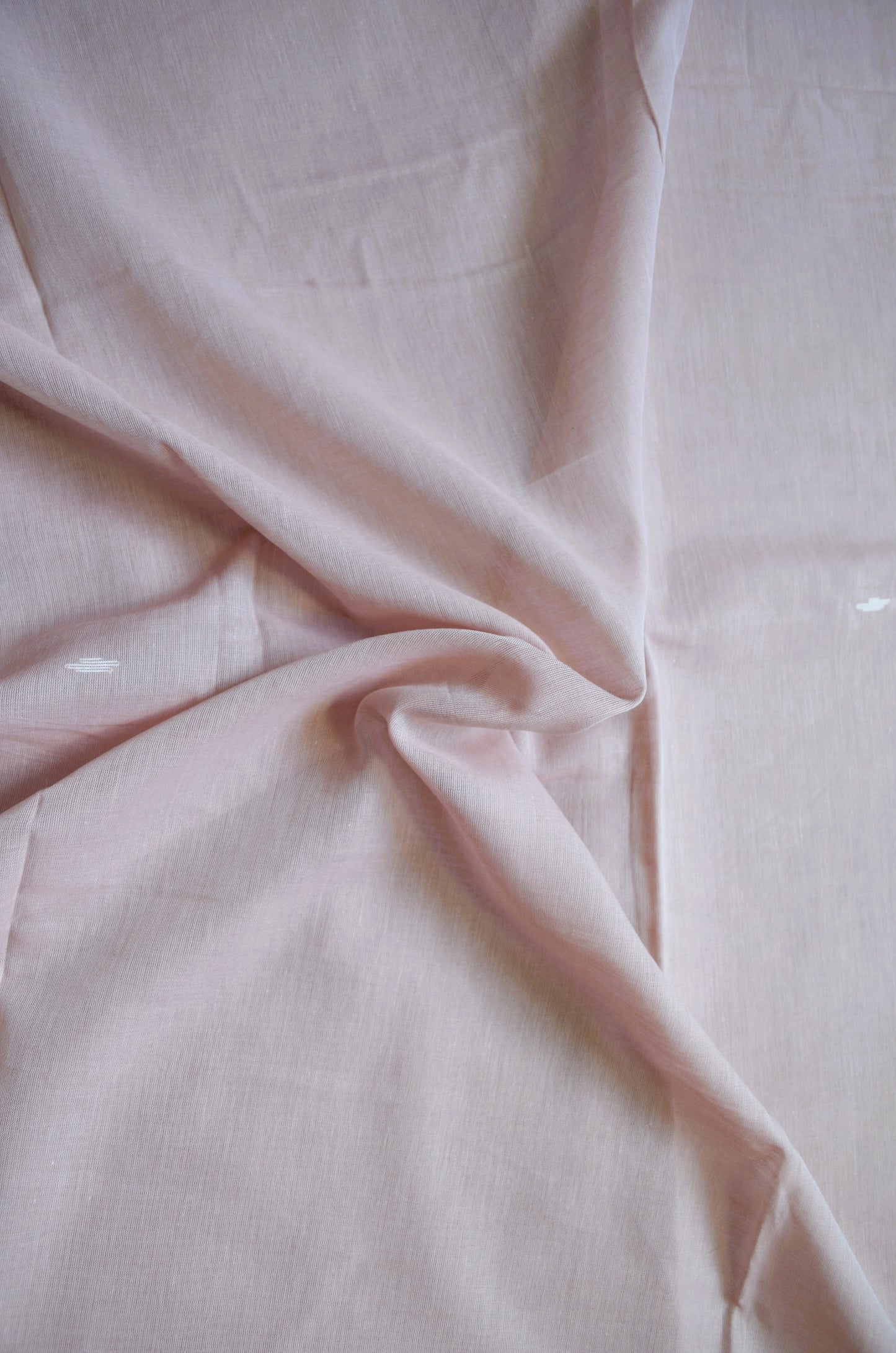 Peach Buttery Mul Cotton Bengal Muslin Handloom Saree