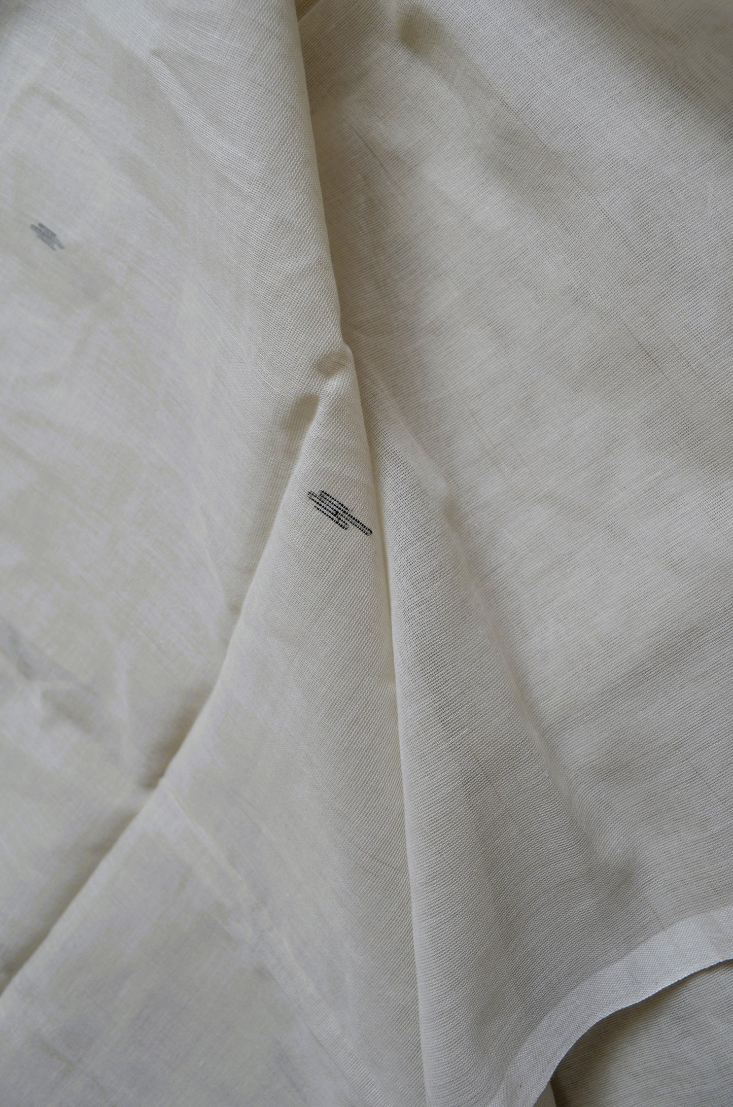 Cream Buttery Mul Cotton Bengal Muslin Handloom Saree