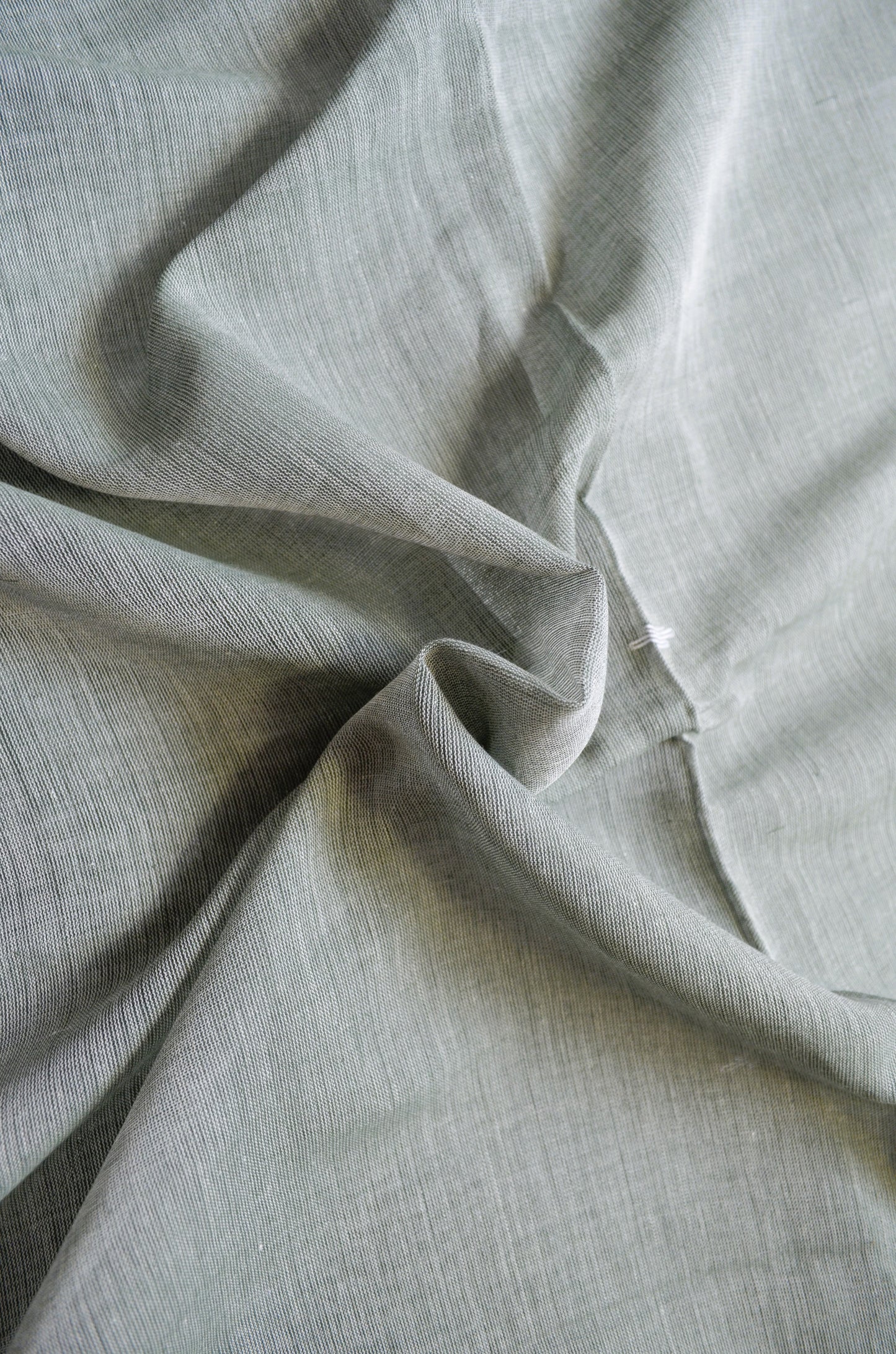 Olive Buttery Mul Cotton Bengal Muslin Handloom Saree