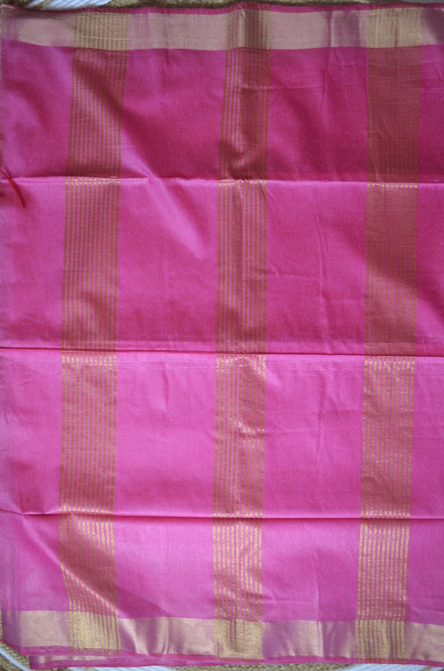 Fuchsia Vegan Tussar Silk Handloom Saree