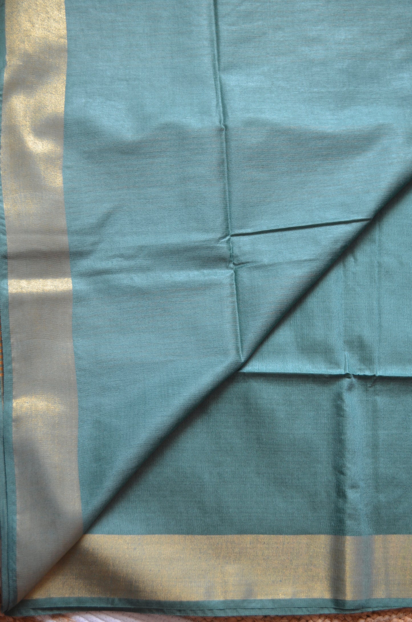 Bottle Green Vegan Tussar Silk Handloom Saree