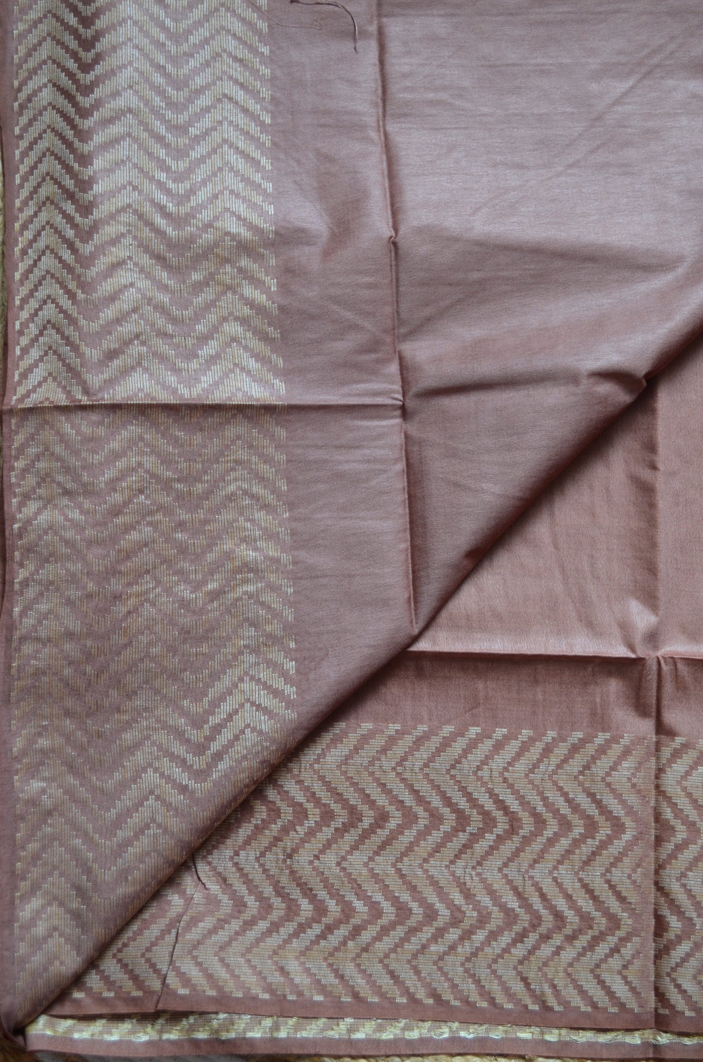 Brown Contemporary Thread Work Vegan Silk Handloom Saree