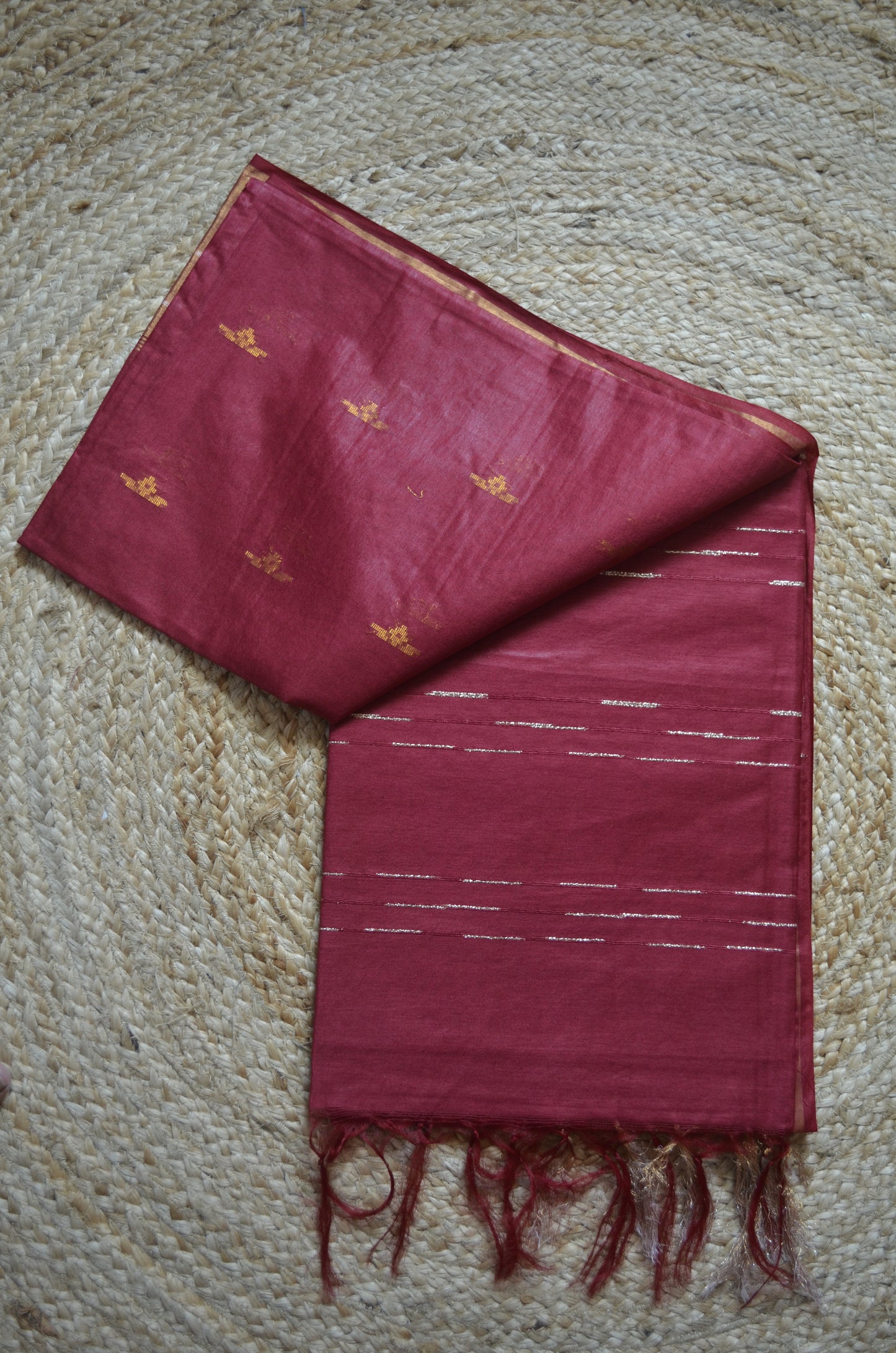 Maroon Contemporary Zari Work Vegan Silk Handloom Saree