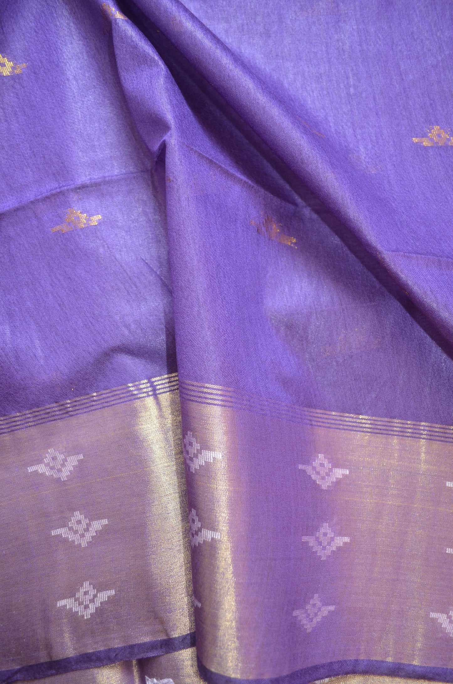 Purple Contemporary Zari Work Vegan Silk Handloom Saree