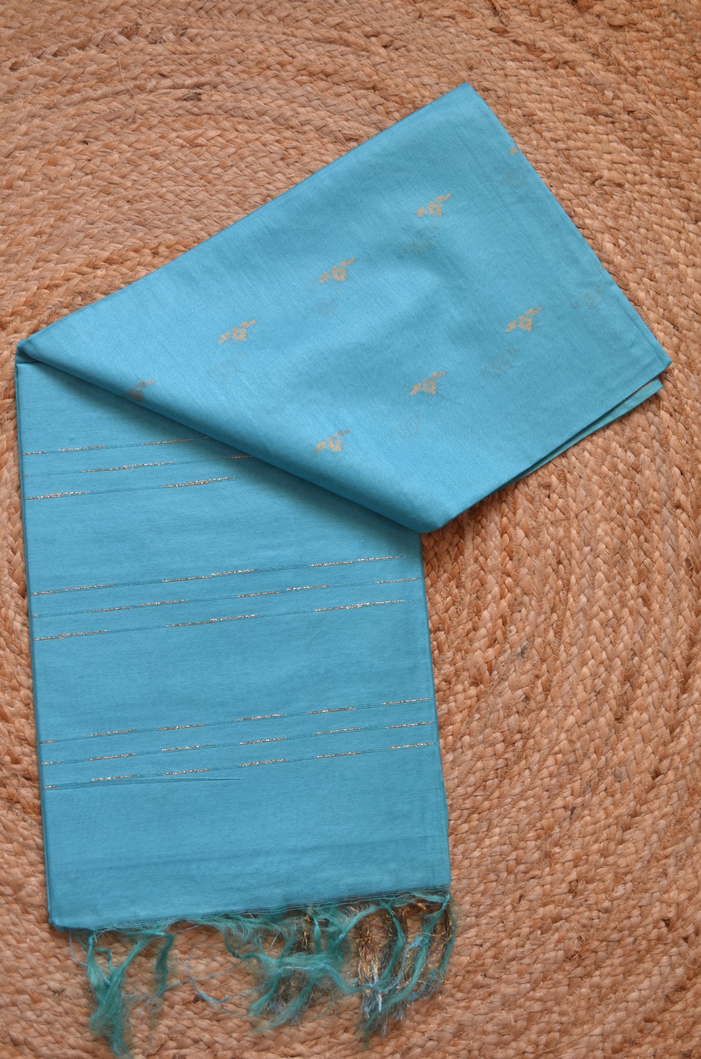 Cyan Contemporary Zari Work Vegan Silk Handloom Saree