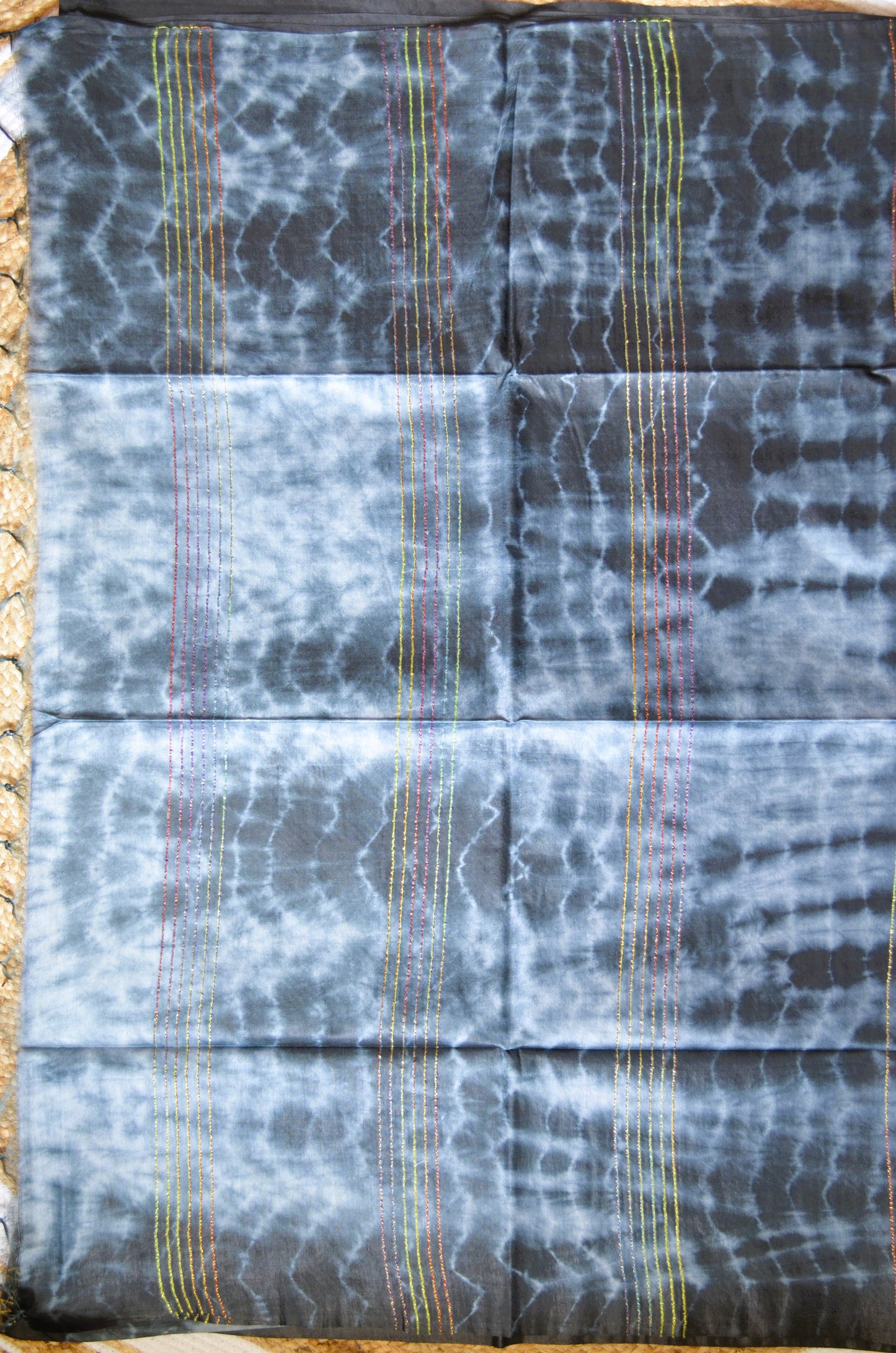 Black Contemporary Jacquard Vegan Silk Handloom Saree