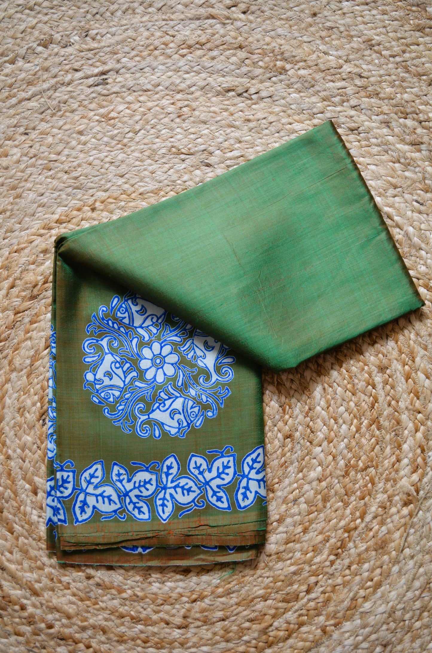 Olive Dual Tone Pure Silk Sonamukhi Handloom Saree