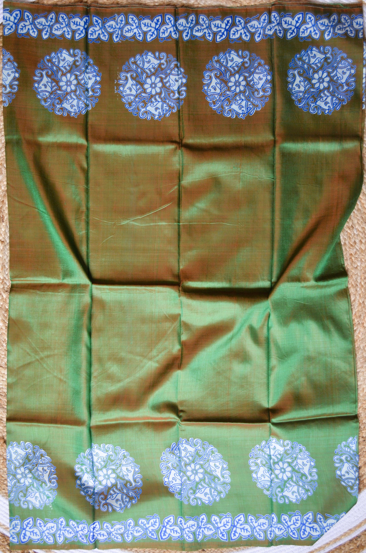 Olive Dual Tone Pure Silk Sonamukhi Handloom Saree