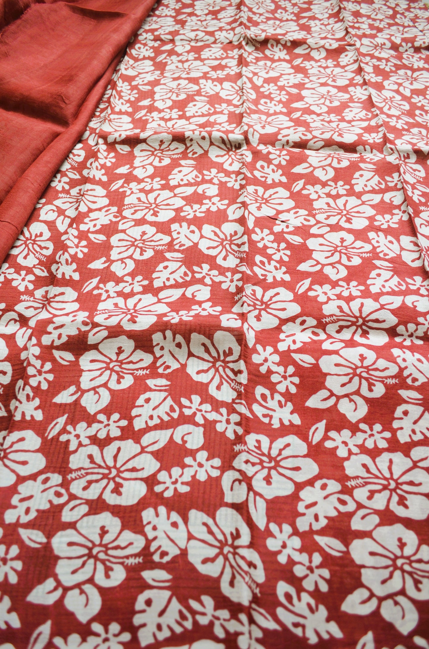 White Block Print Pure Silk Handloom Saree