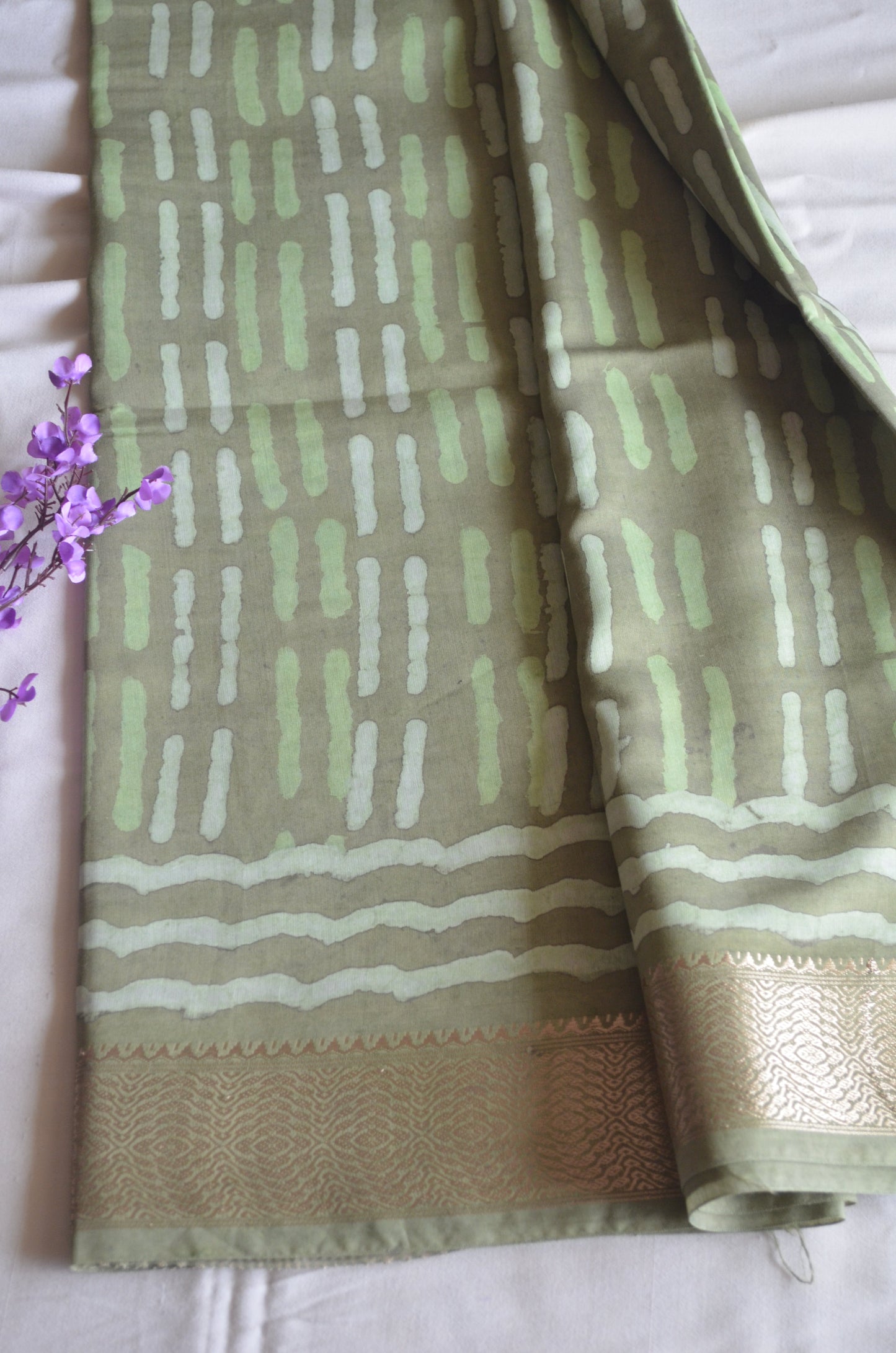 Olive Maheshwari Dabu Block Print Vegan Silk Handloom Saree