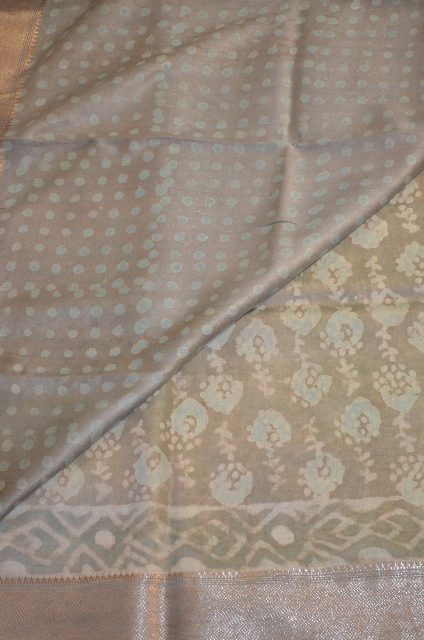 Grey Seafoam Maheshwari Dabu Block Print Vegan Silk Handloom Saree