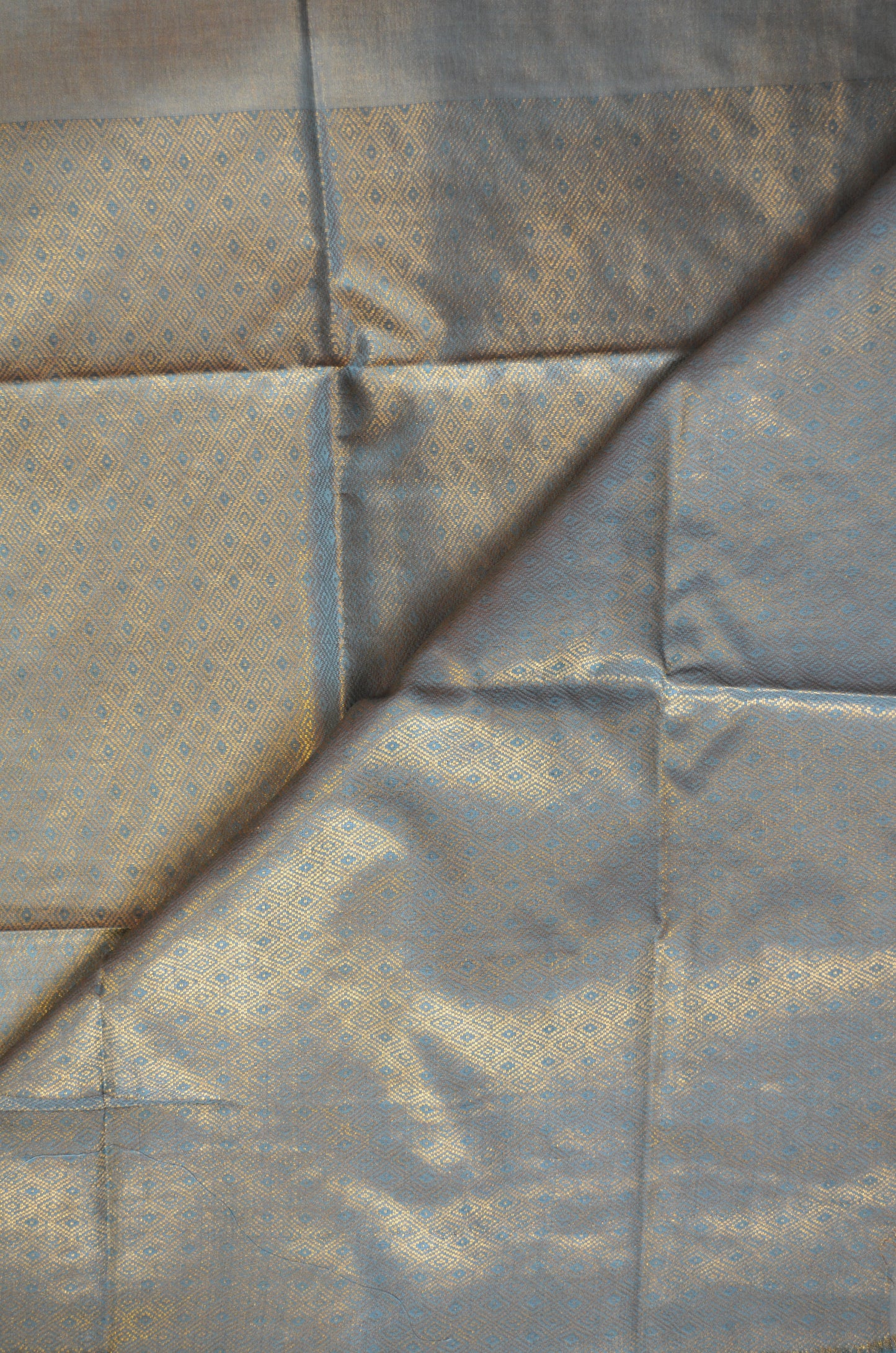 Bottle Green Kanjeevaram Zari Vegan Silk Handloom Saree