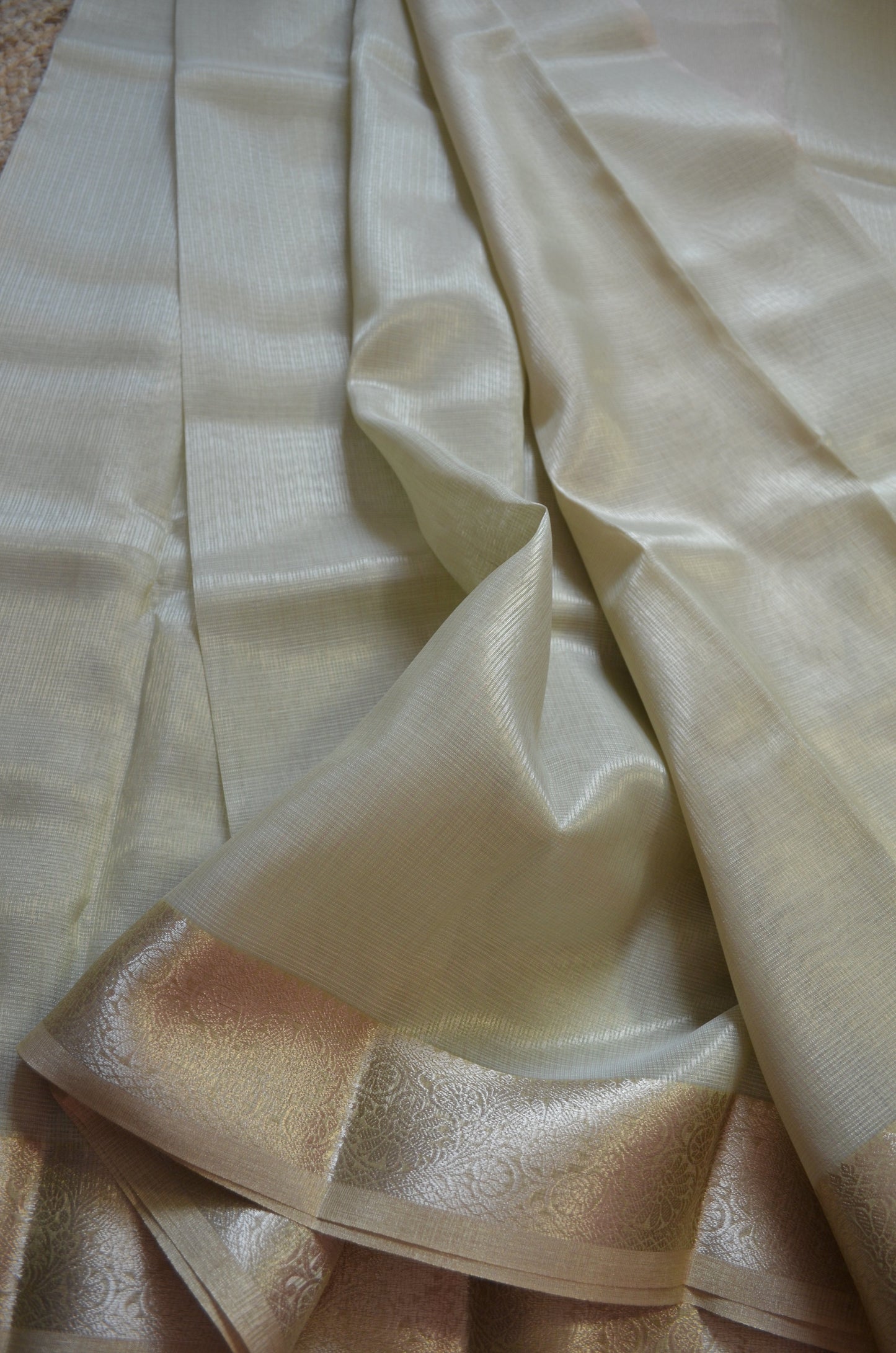 Pista Zari Kota Saree