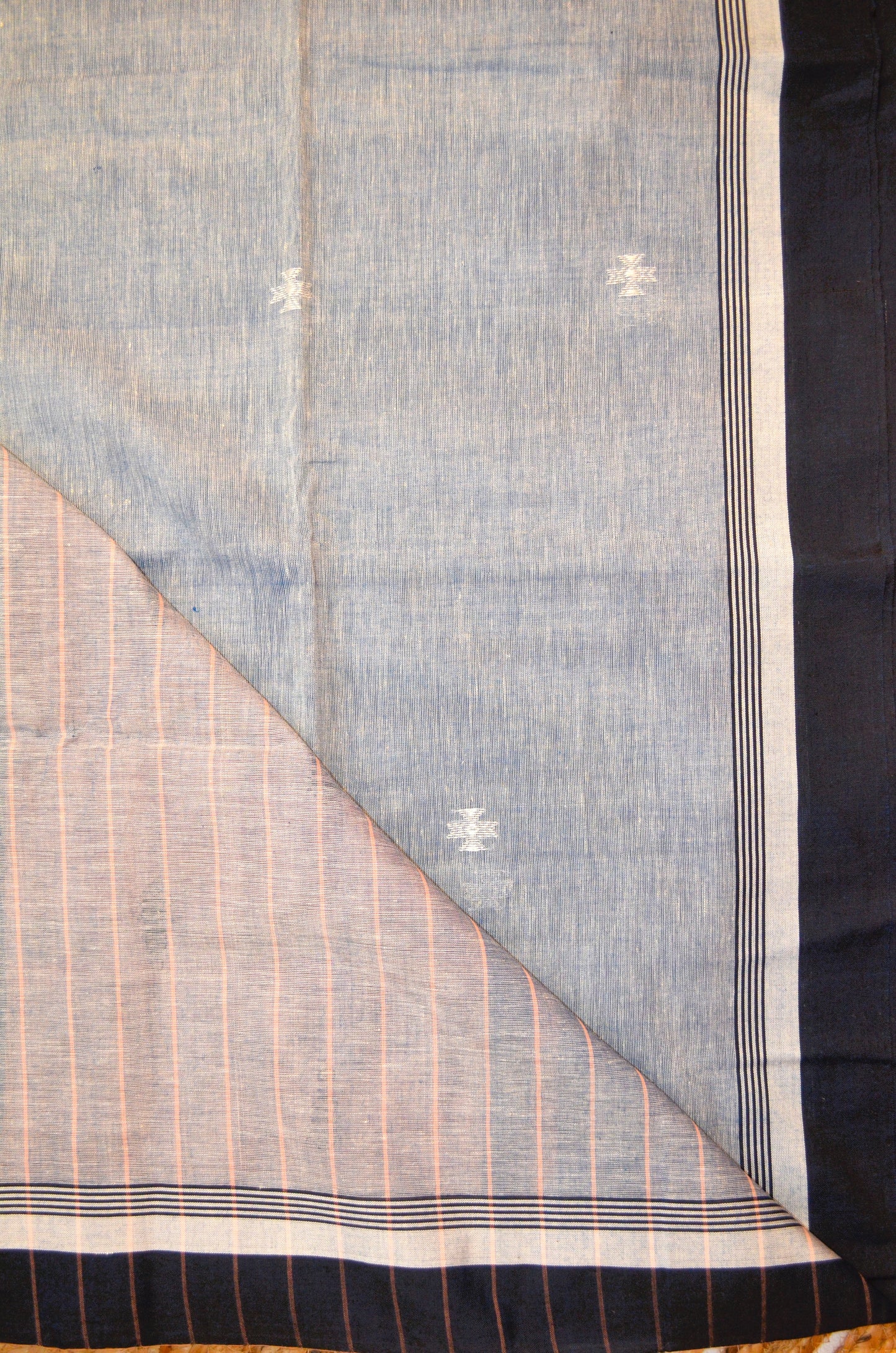 Grey Peach Buttery Mul Cotton Bengal Khadi Handloom Saree