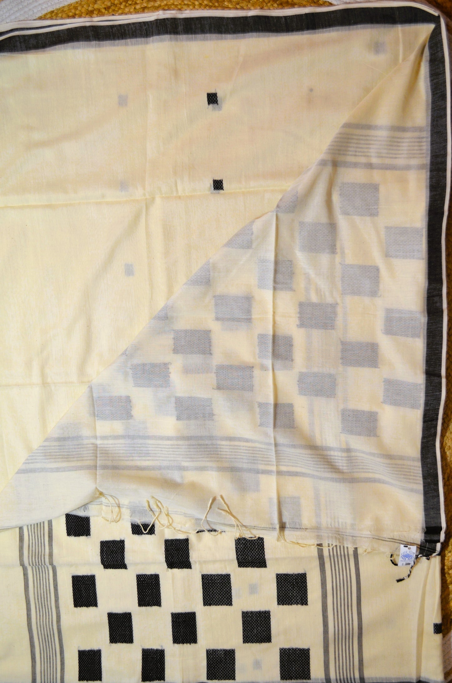 Cream Black Buttery Mul Cotton Bengal Muslin Tangail Handloom Designer Saree
