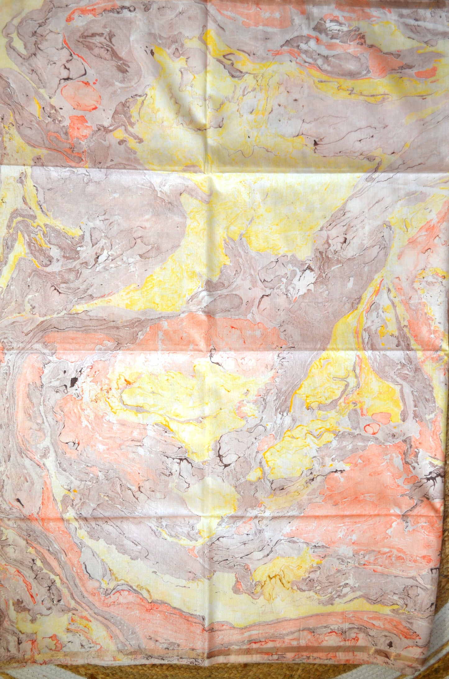 White Marble Print Vegan Silk Handloom Saree