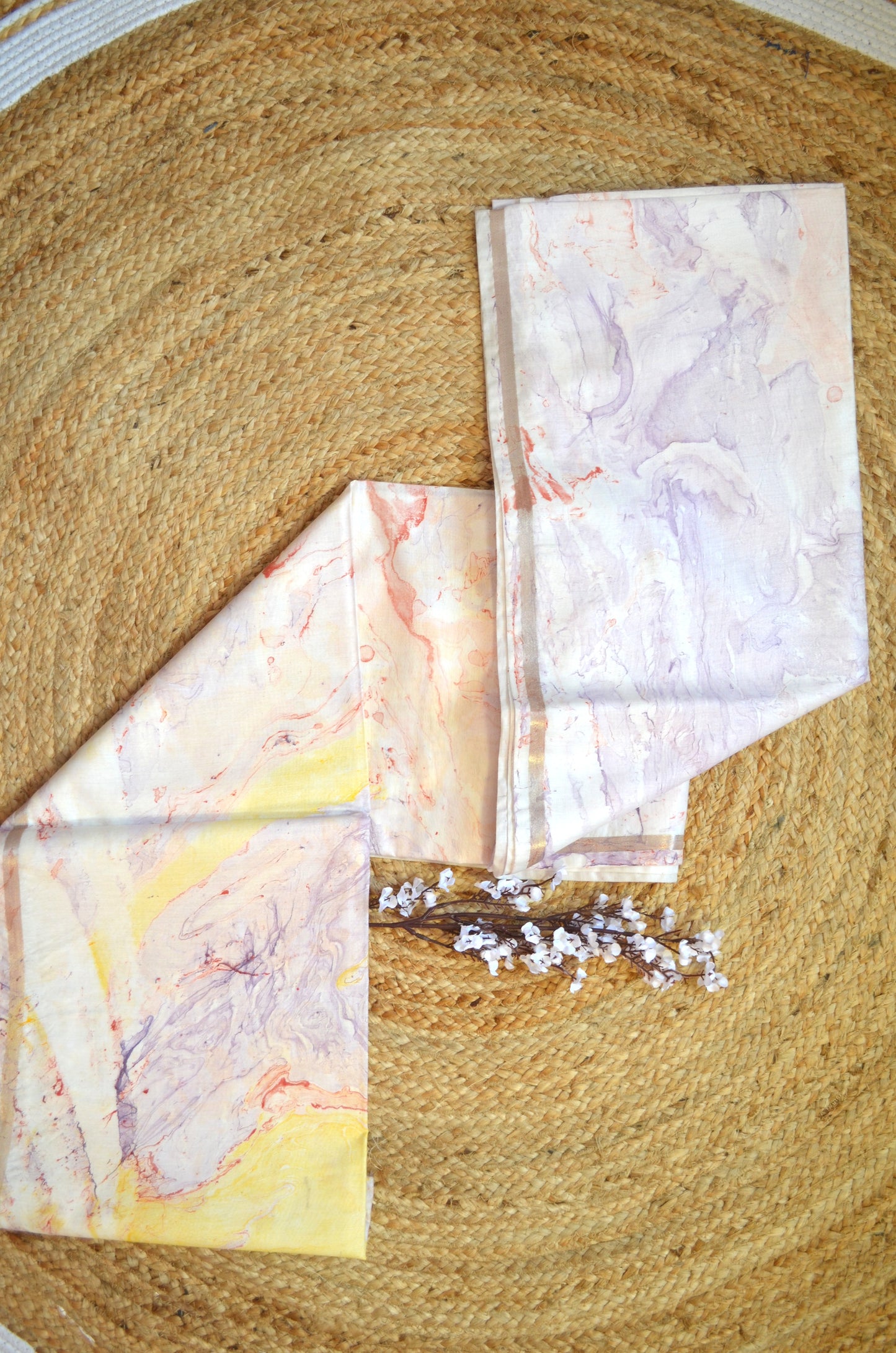 White Marble Print Vegan Silk Handloom Saree