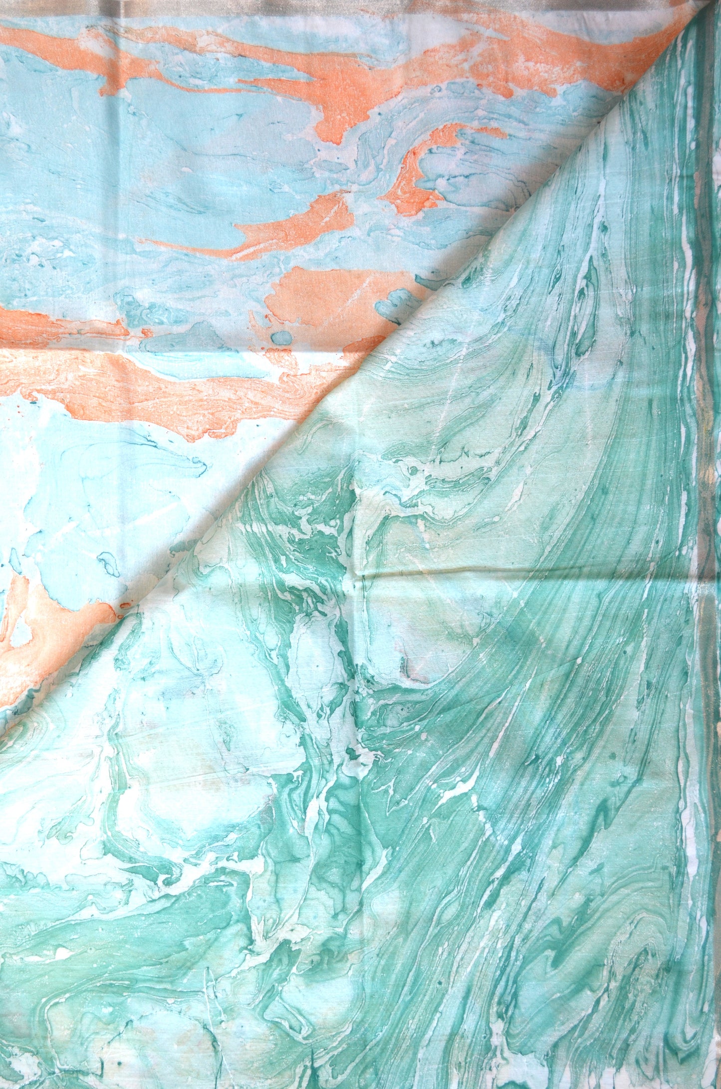 White Marble Print Vegan Silk Handloom Saree