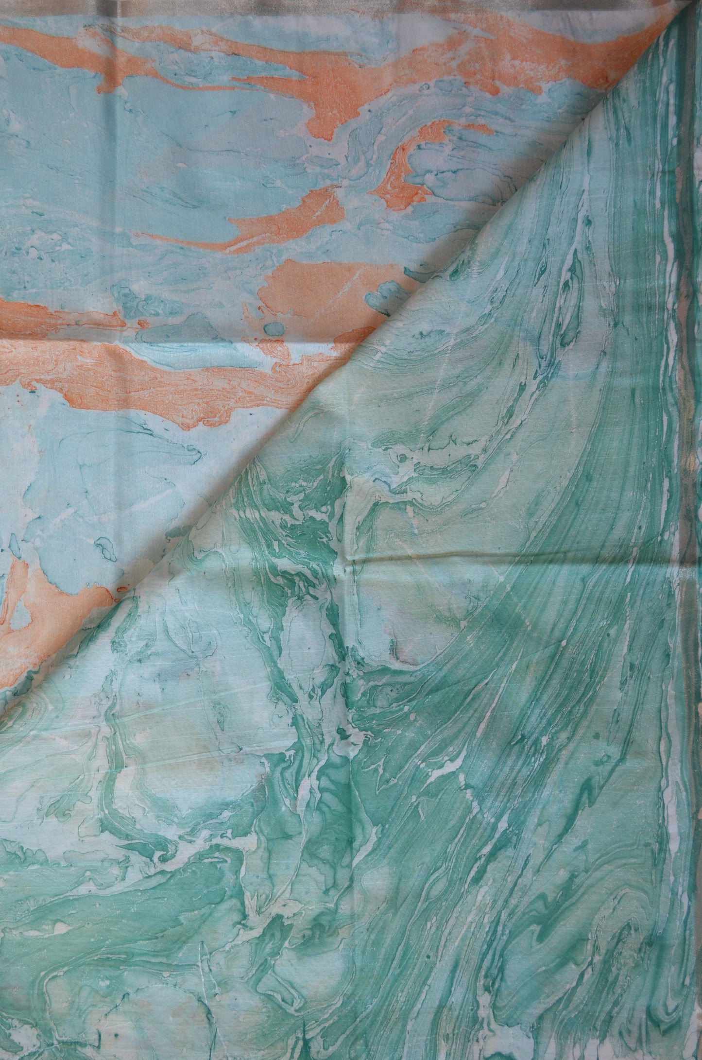 White Marble Print Vegan Silk Handloom Saree