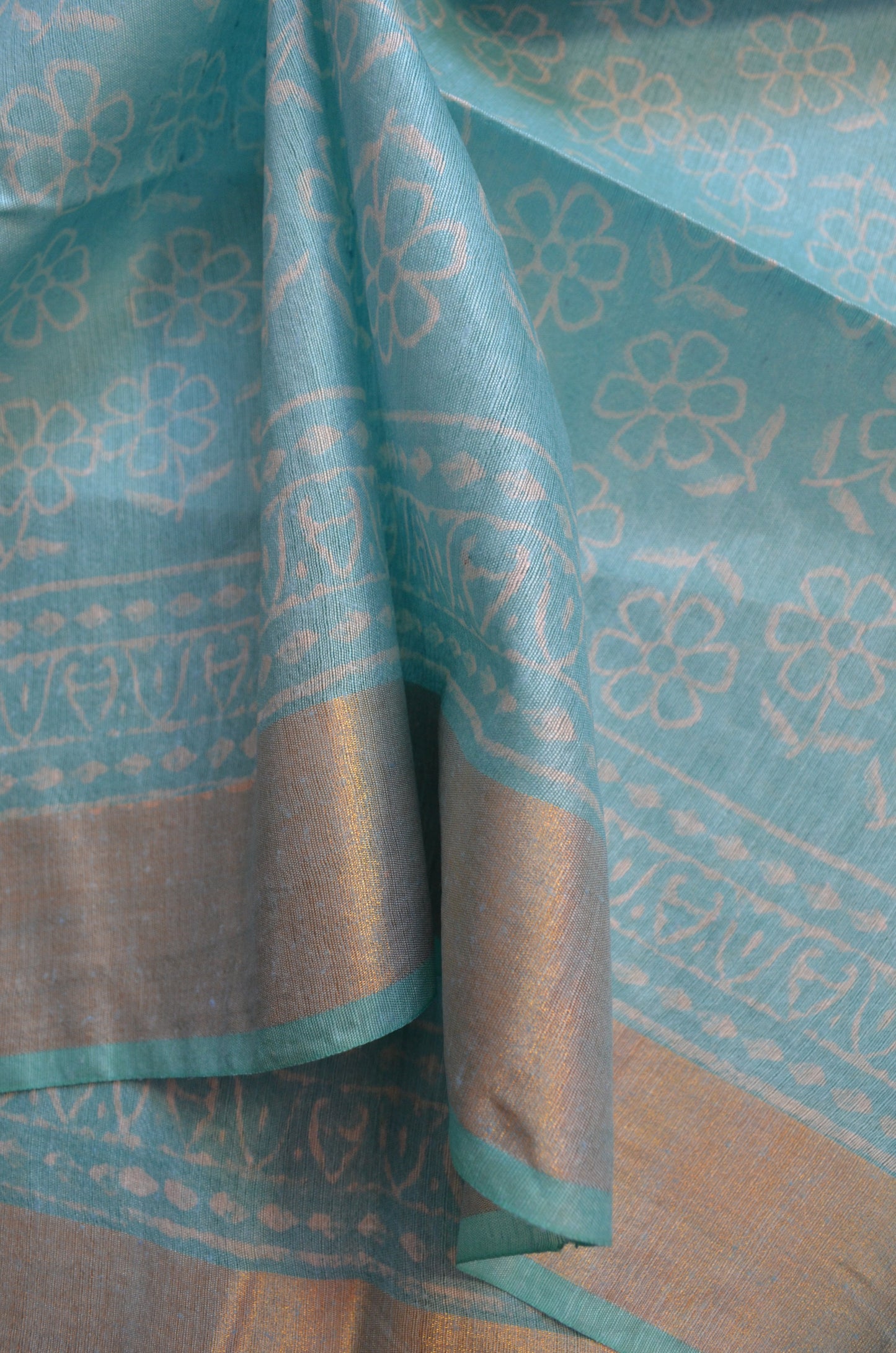 Cyan Magenta Bapta Print Vegan Silk Handloom Saree