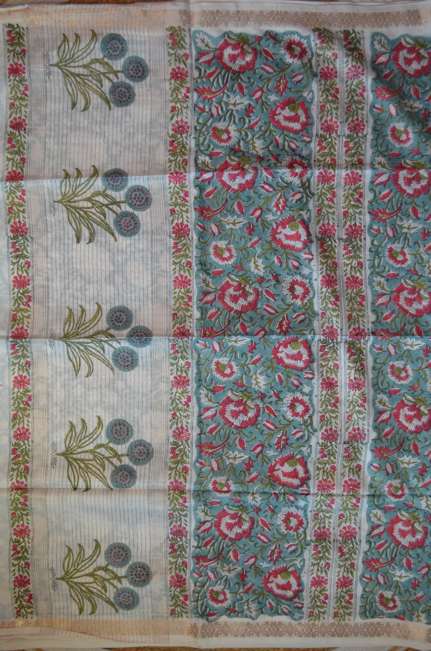 White Floral Print Vegan Silk Handloom Saree