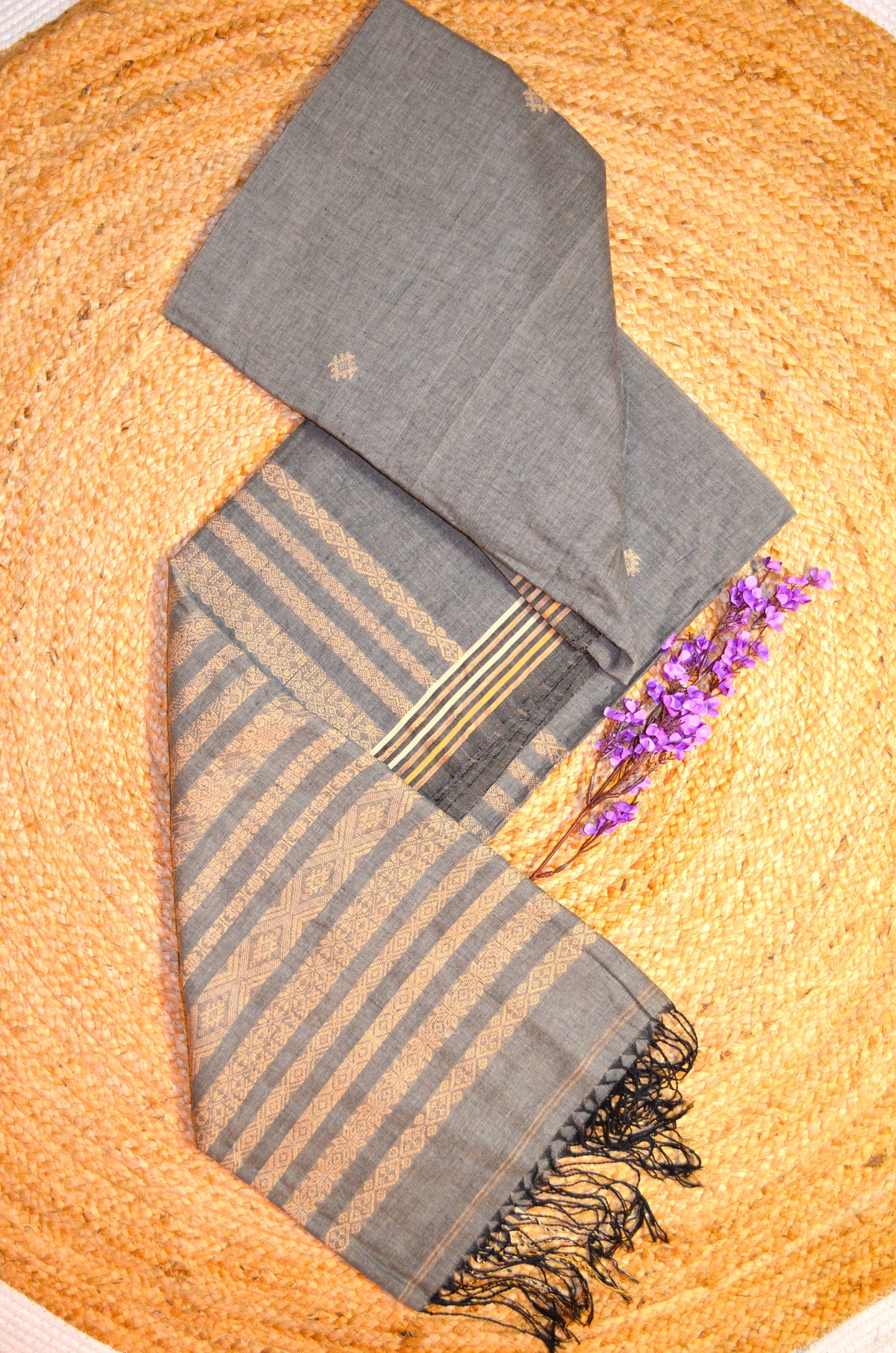 Steel Buttery Mul Cotton Bengal Muslin Ghicha Handloom Saree