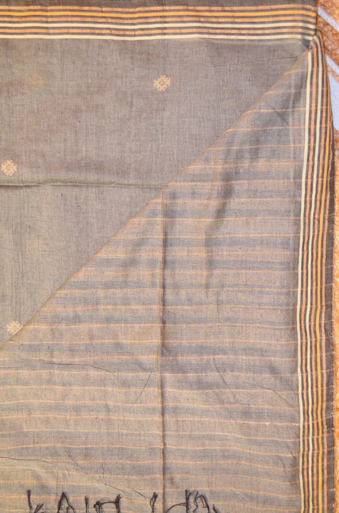 Steel Buttery Mul Cotton Bengal Muslin Ghicha Handloom Saree