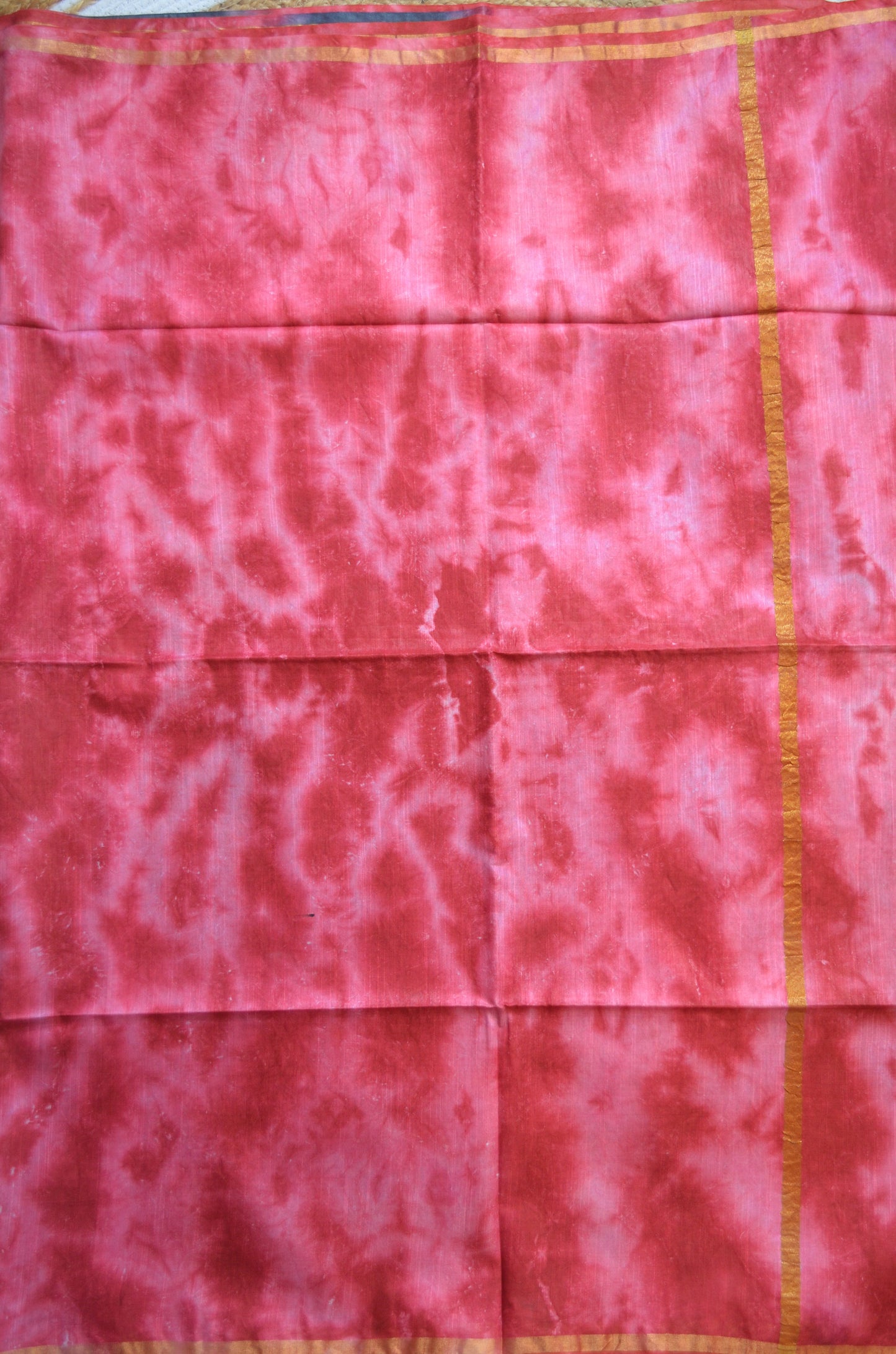 Black Magenta Shibori Vegan Silk Handloom Saree