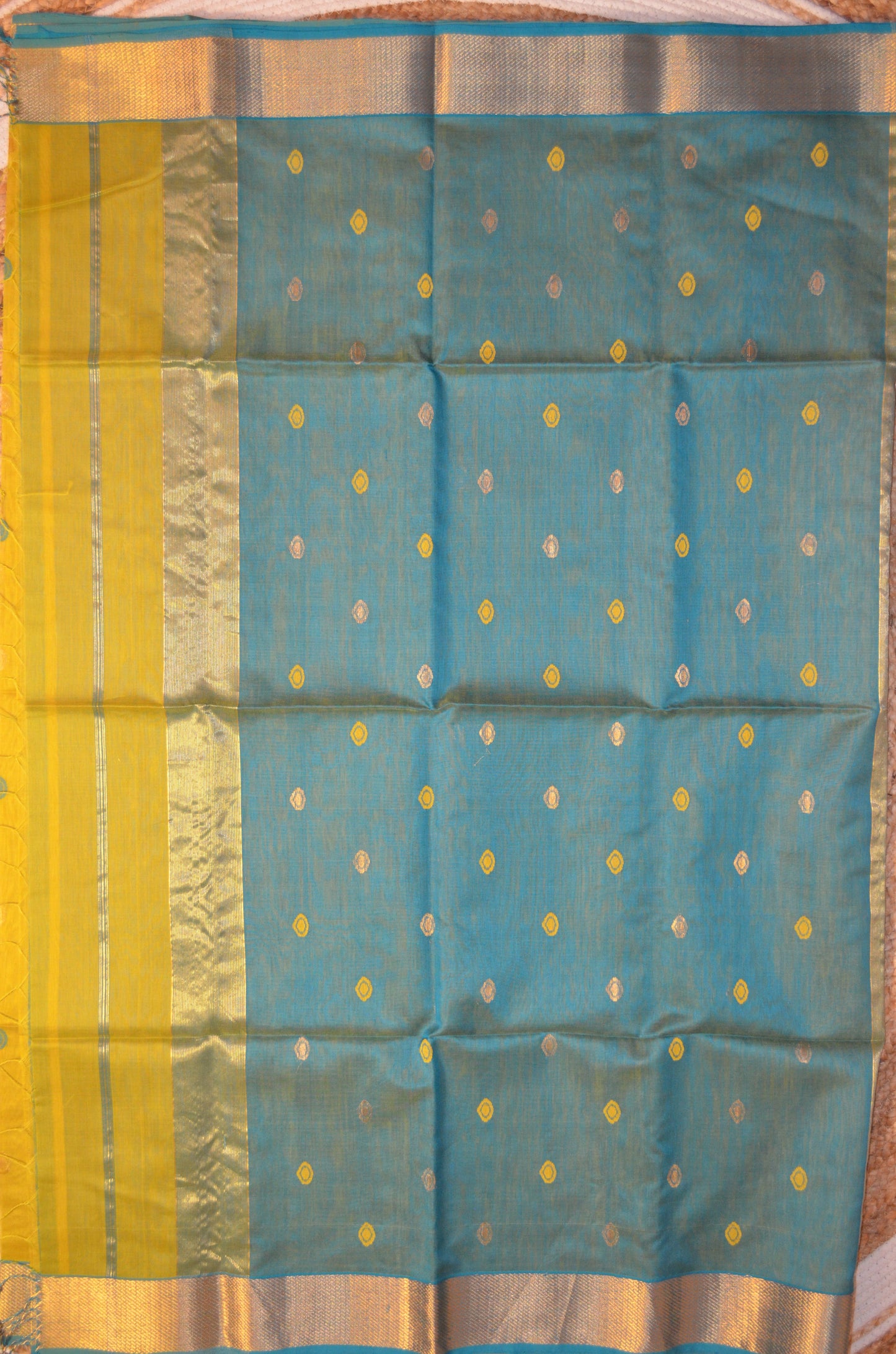 Marigold Yellow Maheshwari Pure Silk Handloom Saree with Metal Zari