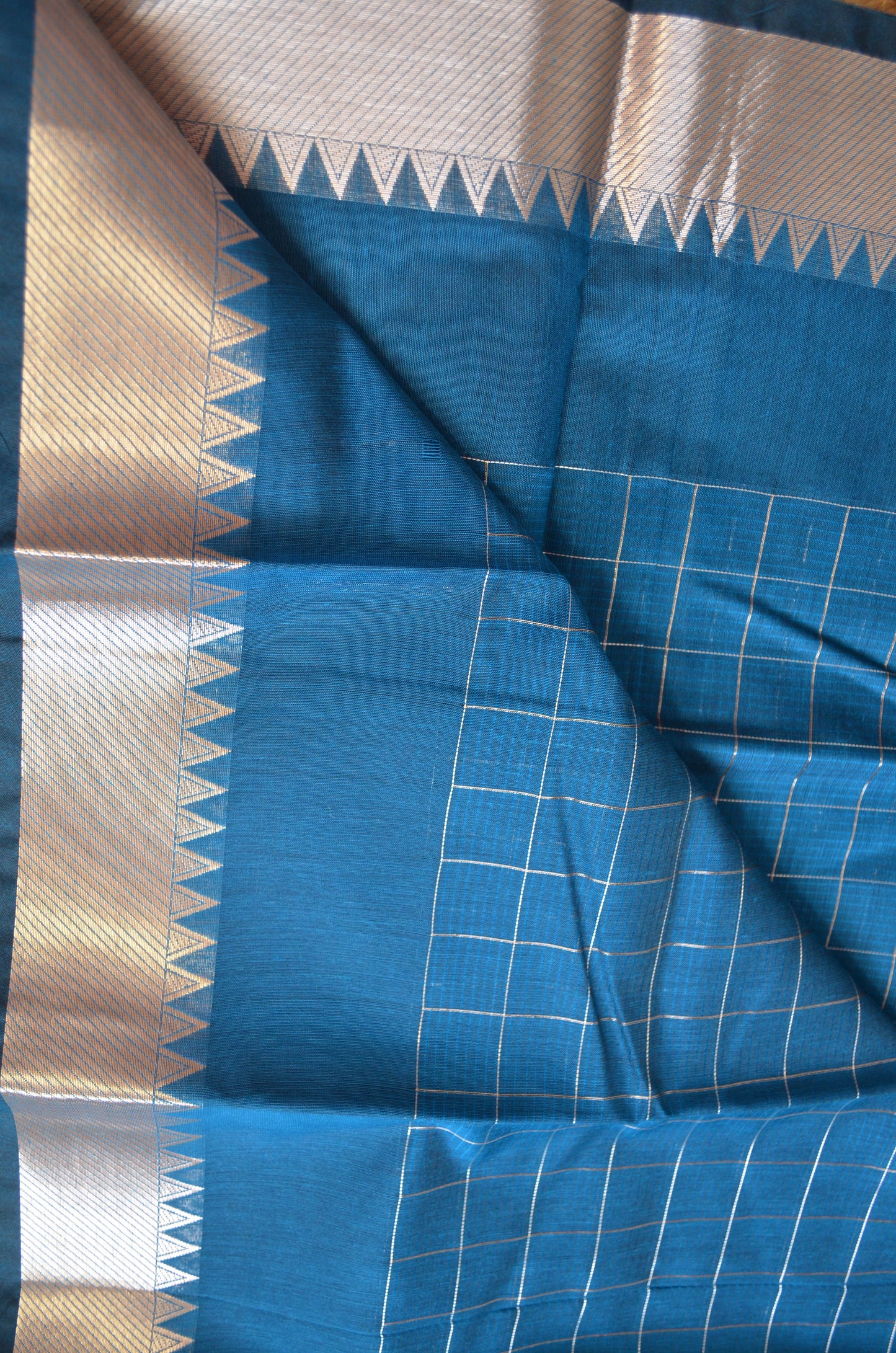 Cyan Mangalagiri Checks Cotton Silk Handloom Saree