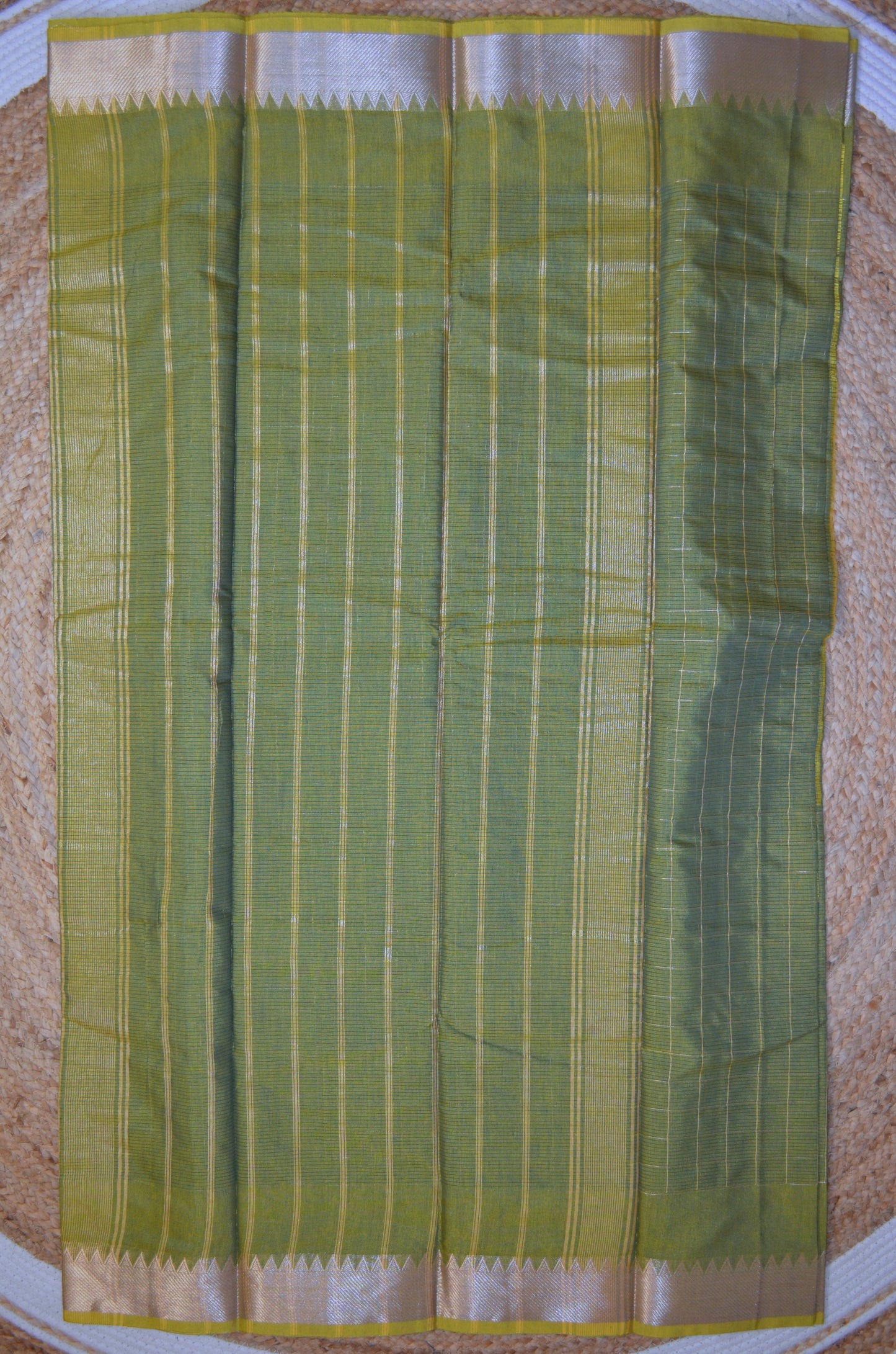 Green Yellow Mangalagiri Checks Cotton Silk Handloom Saree