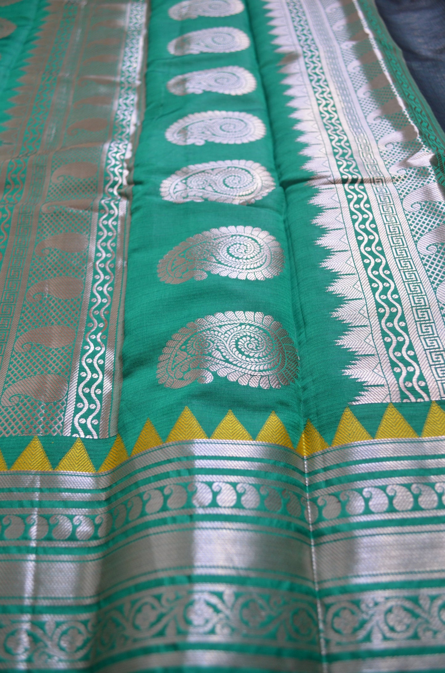 Black Green and Yellow Kota Gadwal Cotton Silk Handloom Saree