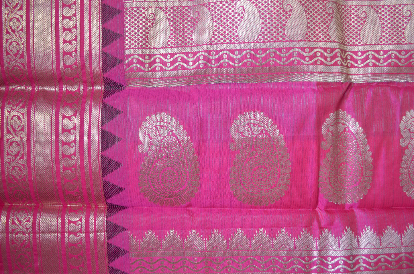 Grey Magenta and Black Kota Gadwal Cotton Silk Handloom Saree