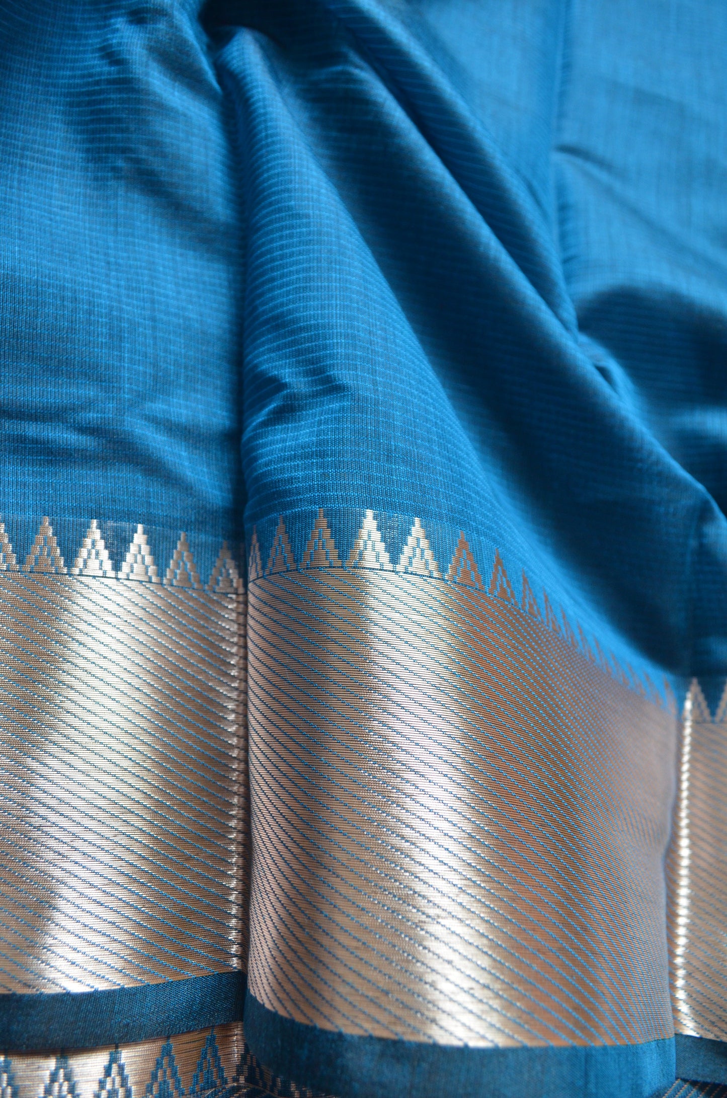 Cyan Mangalagiri Cotton Silk Handloom Saree