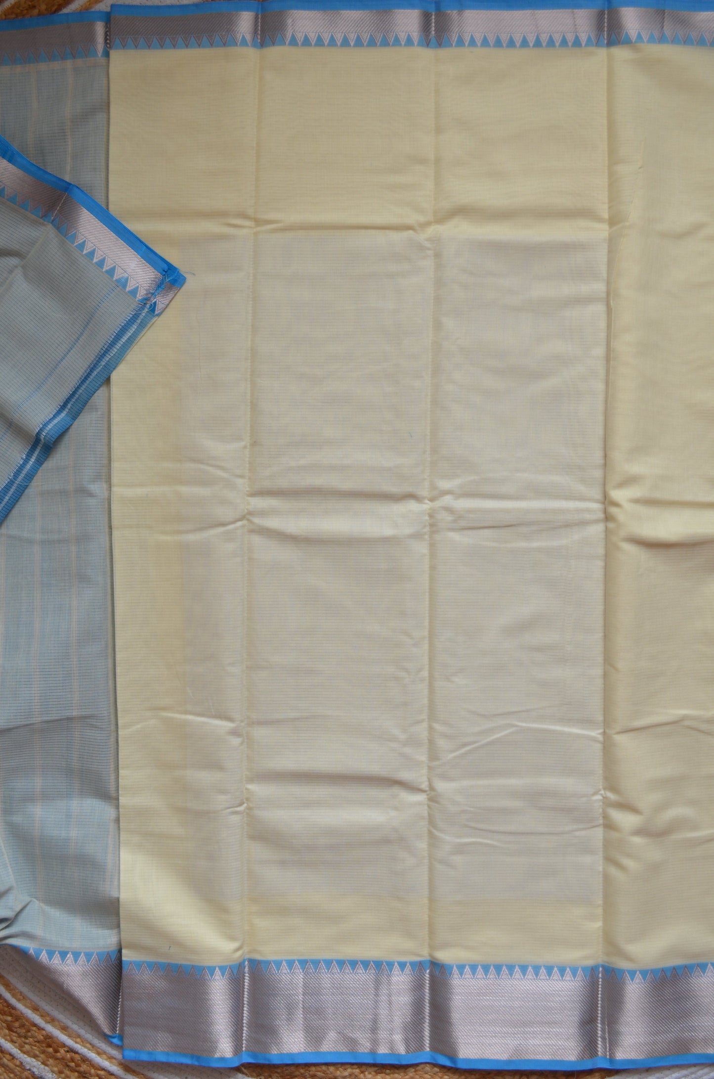 Cream Blue Mangalagiri Cotton Silk Handloom Saree