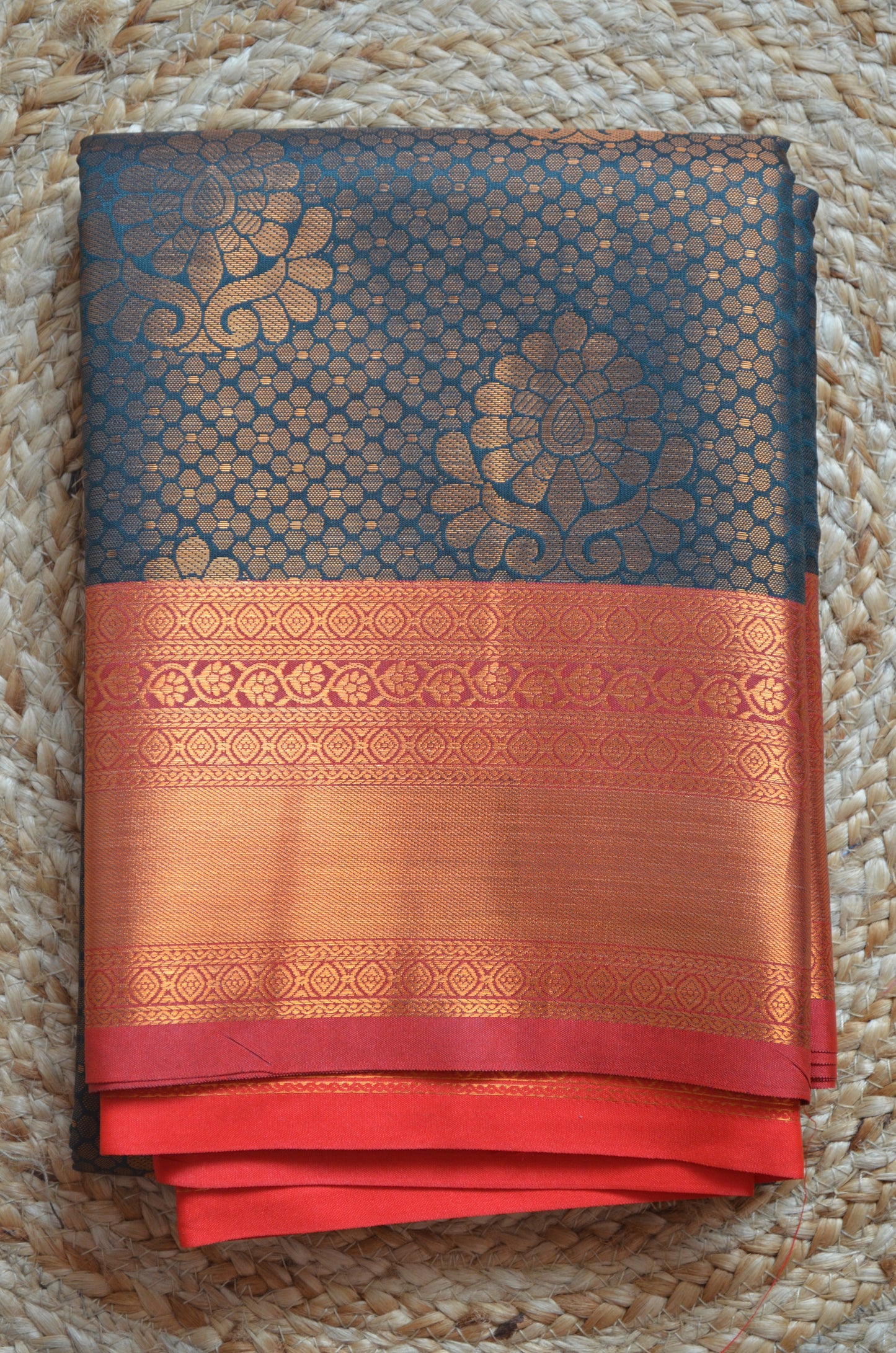 Jungle Green Jacquard Kanjivaram Silk Saree