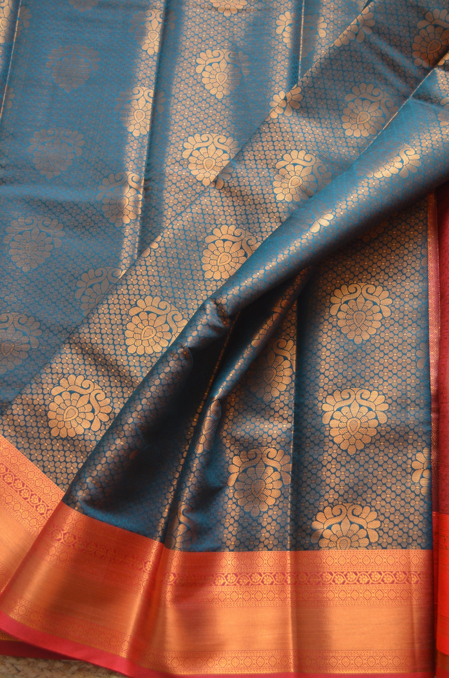Jungle Green Jacquard Kanjivaram Silk Saree