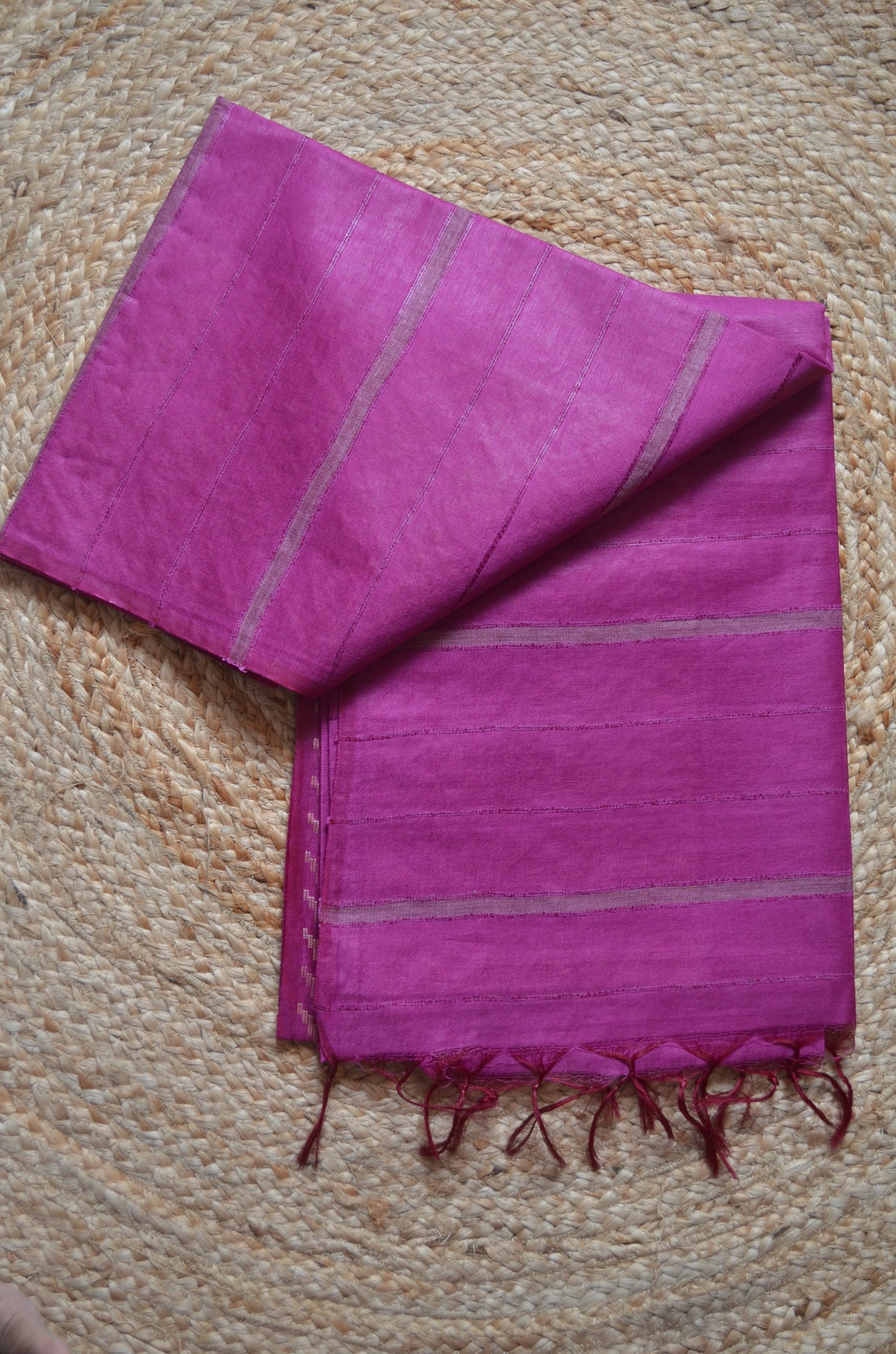 Magenta Contemporary Thread Work Vegan Silk Handloom Saree