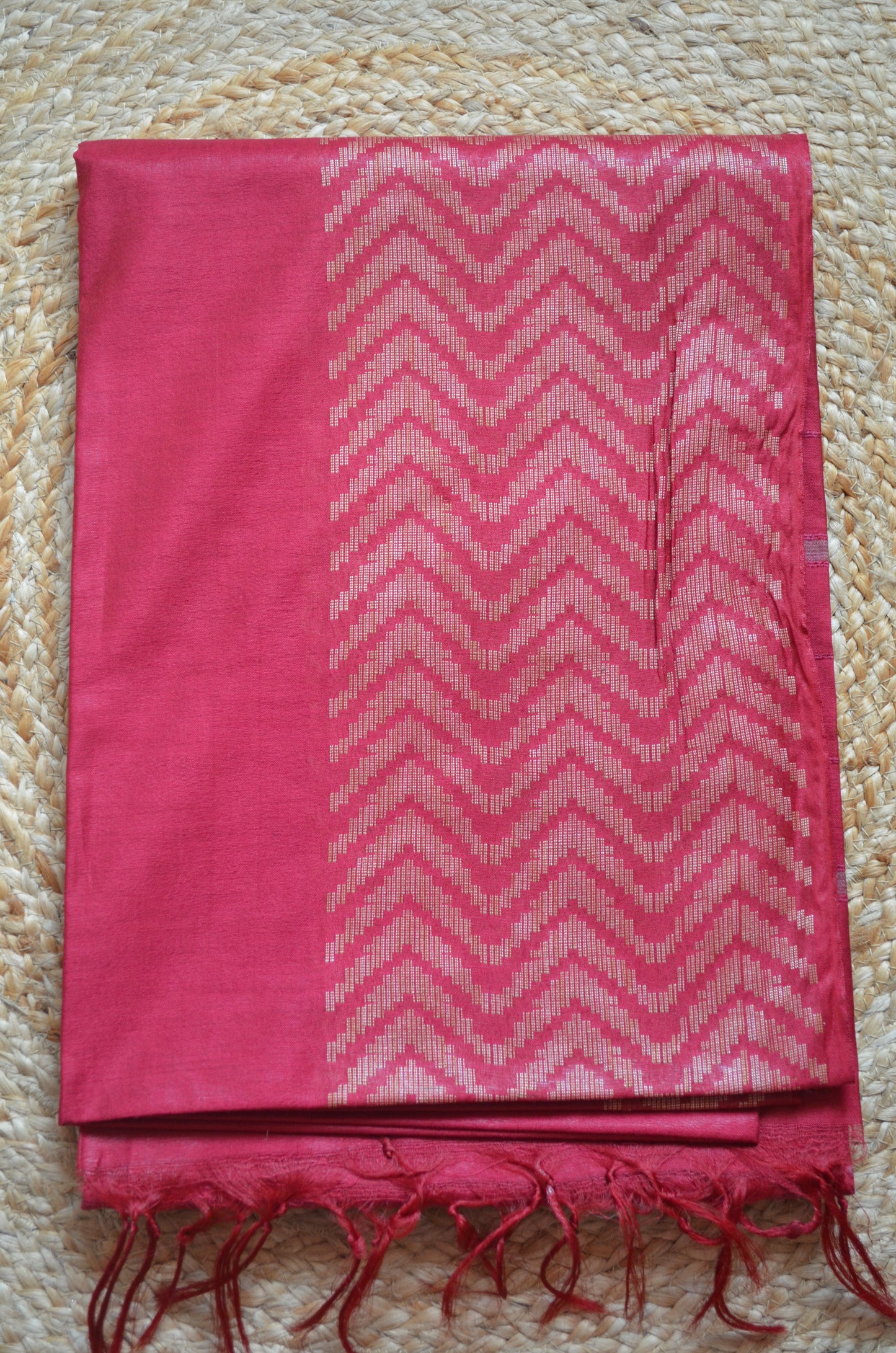 Rouge Contemporary Thread Work Vegan Silk Handloom Saree