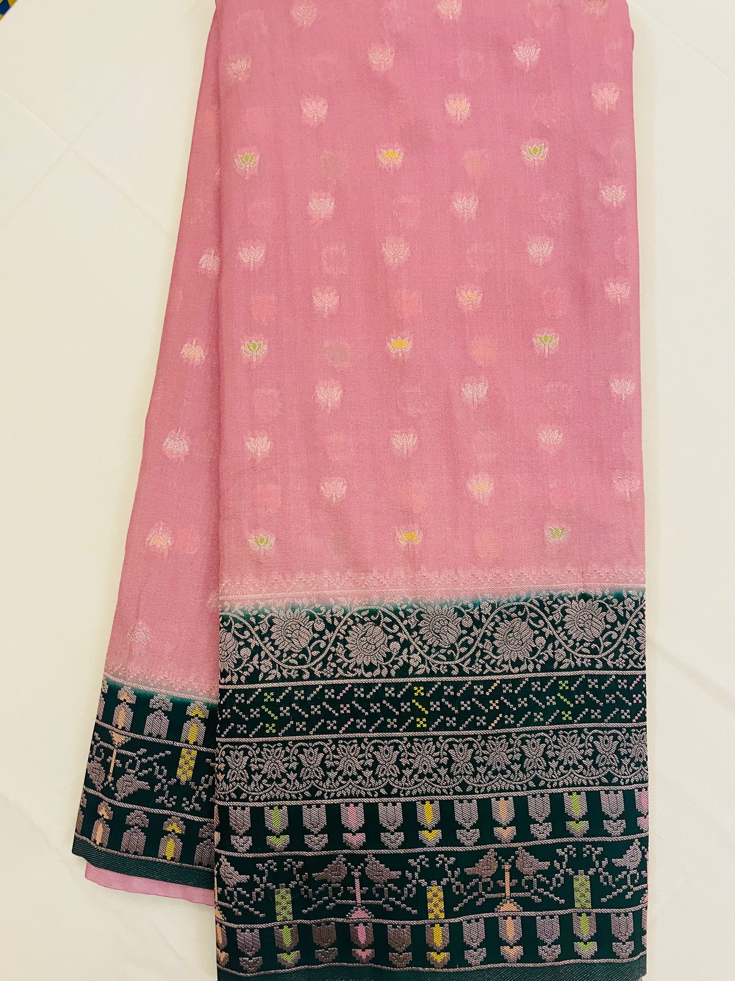 Bollywood Beauties - Luxury Silk Blend Saree