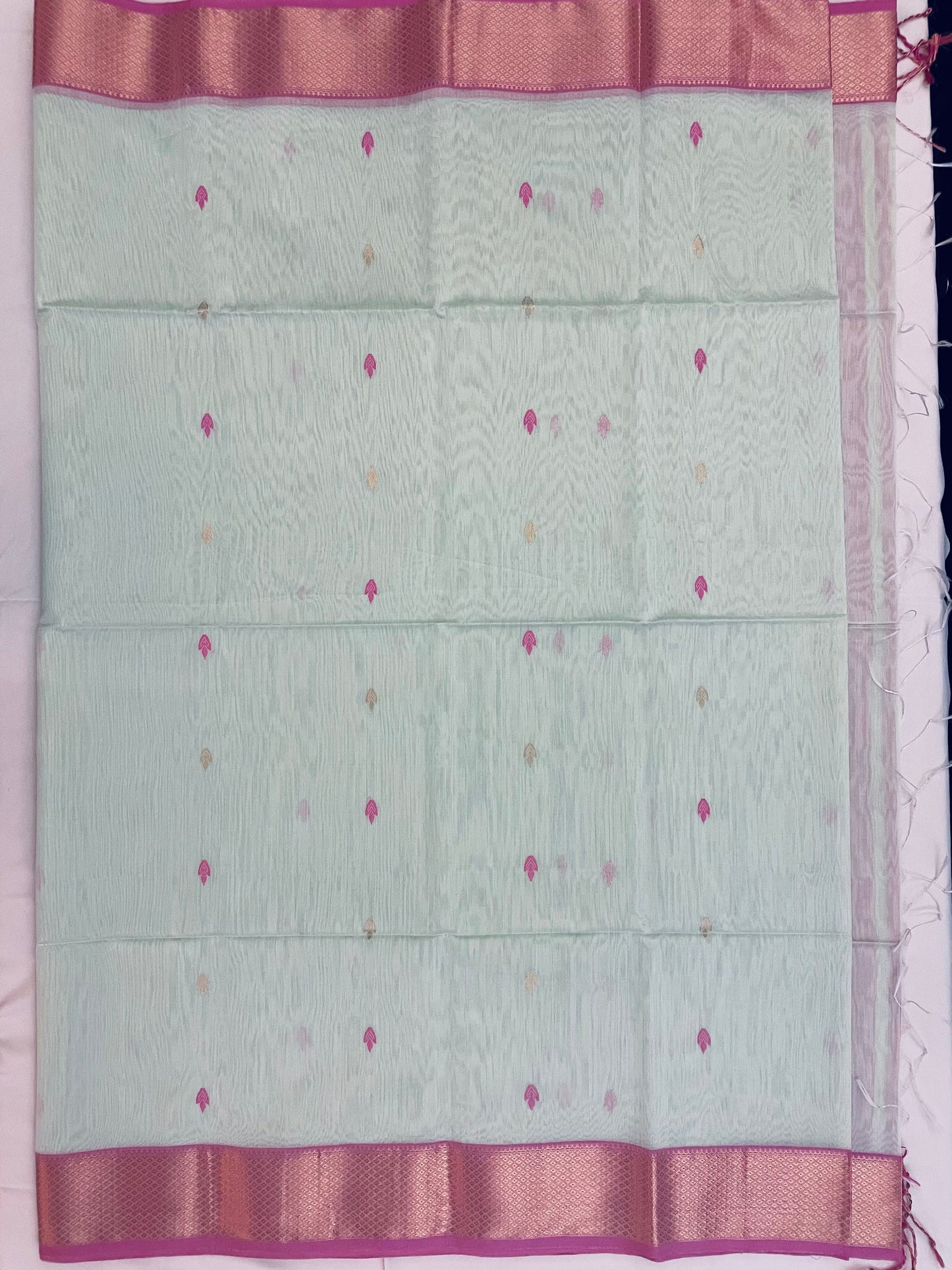 Light Sea Grean Maheshwari Pure Silk Handloom Saree with Metal Zari