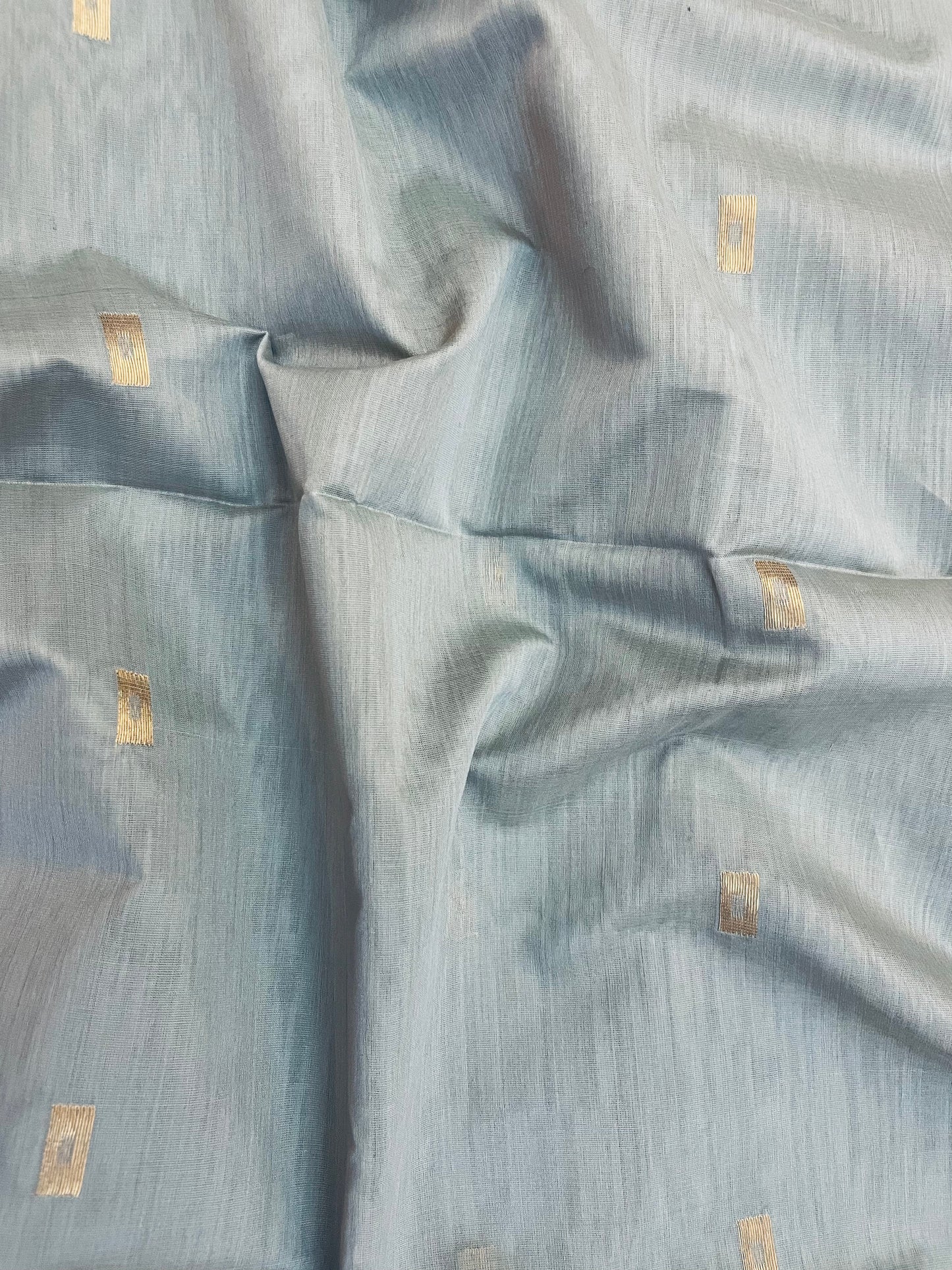Grey Maheshwari Pure Silk Handloom Saree with Metal Zari