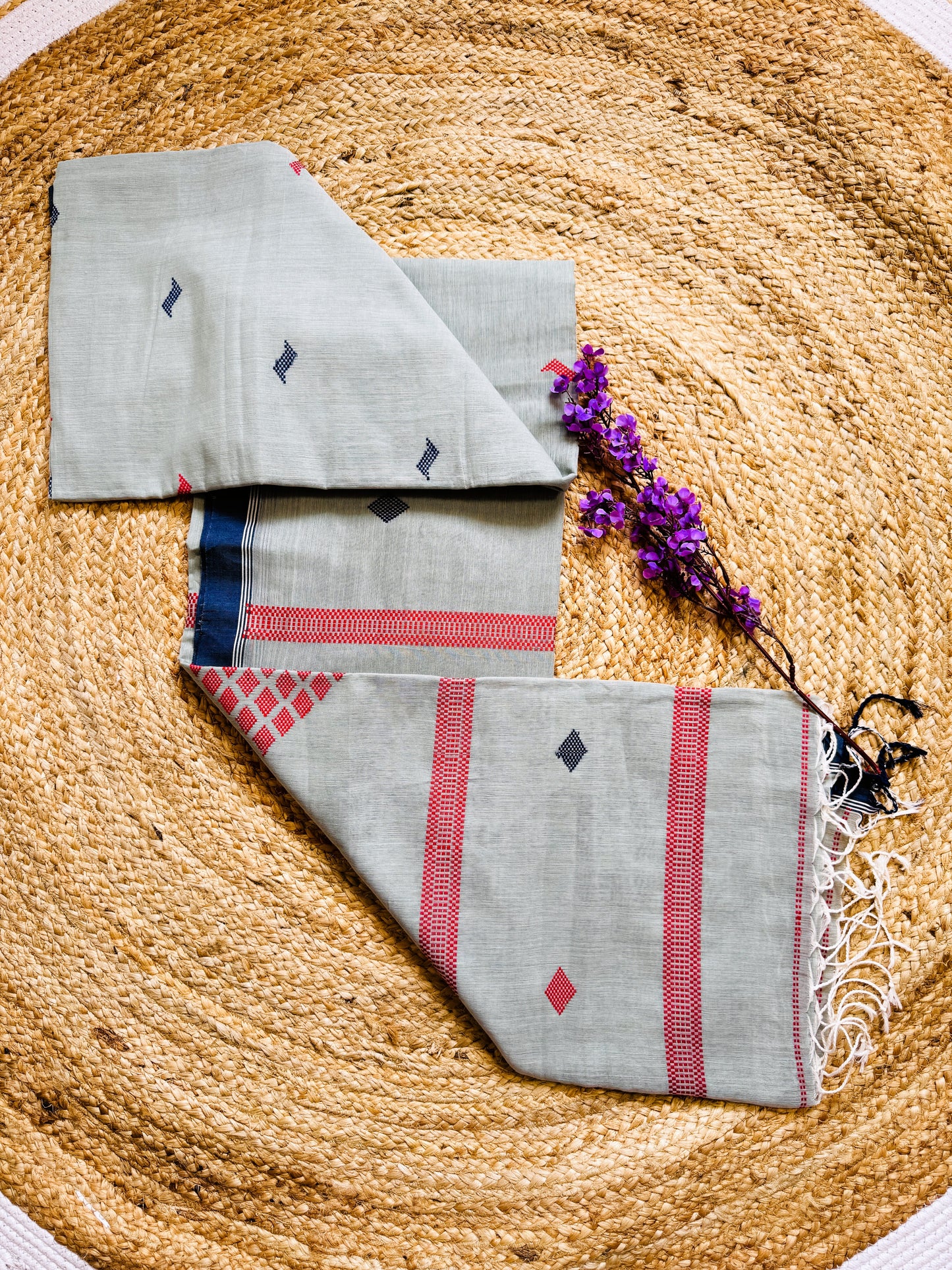 Seafoam Grey Buttery Mul Cotton Bengal Muslin Handloom Saree