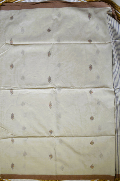 Beige Buttery Mul Cotton Bengal Muslin Handloom Saree