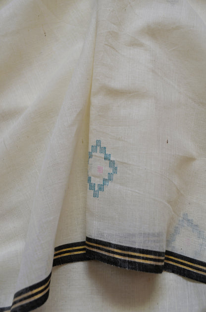 Off White Bengal Jamdani Handloom Saree